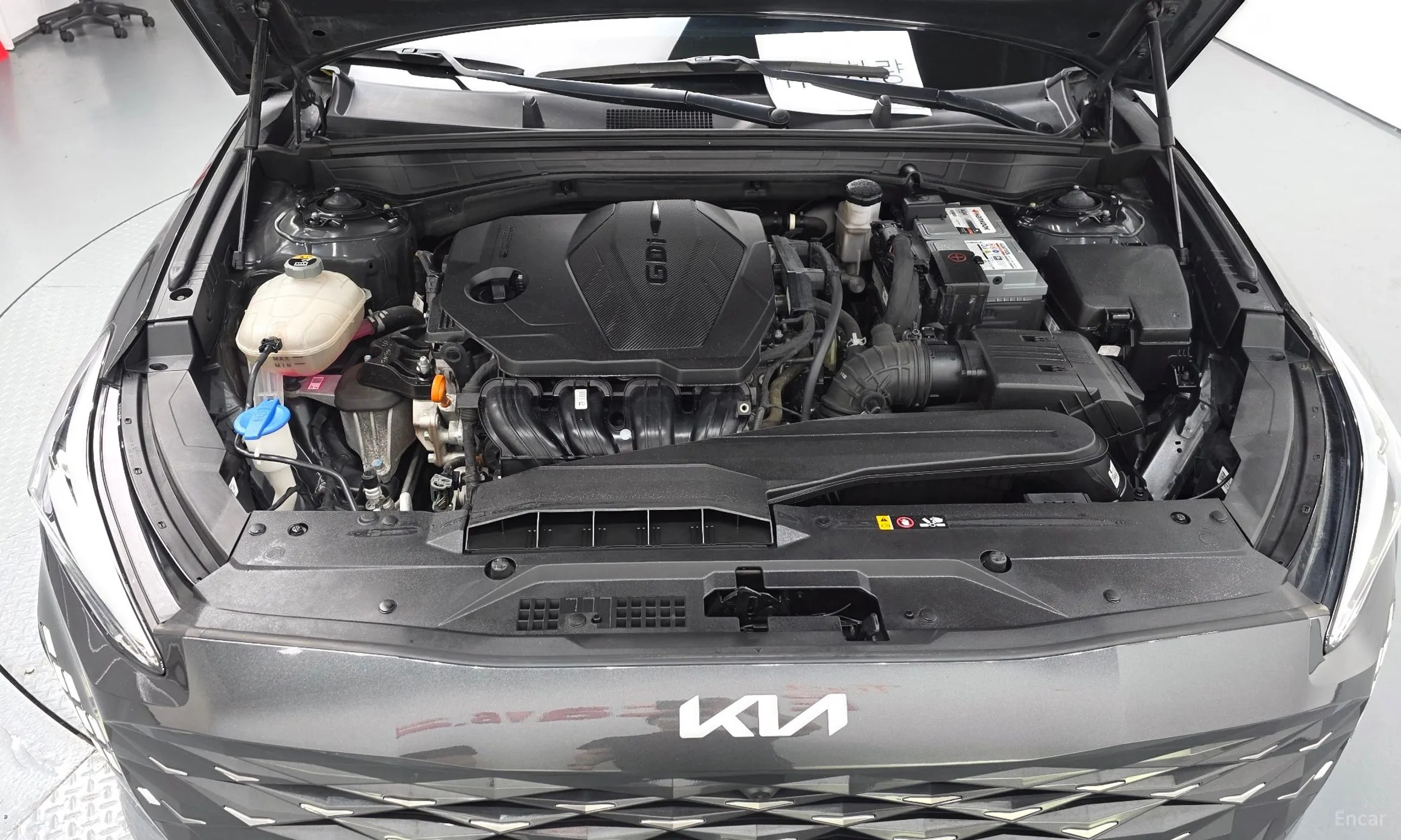 Kia K8 превью 6