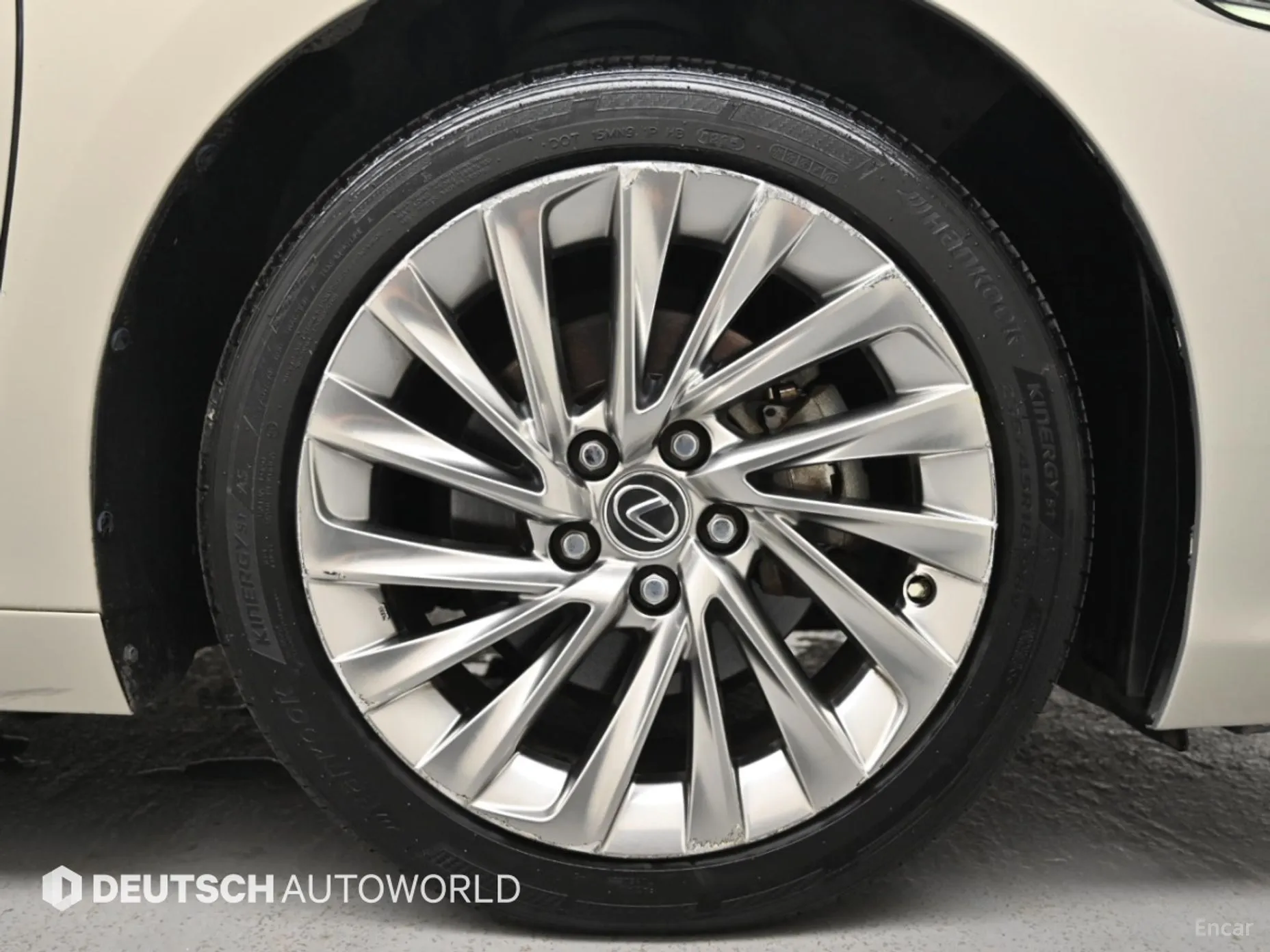 Lexus ES300h 7th Generation превью 5