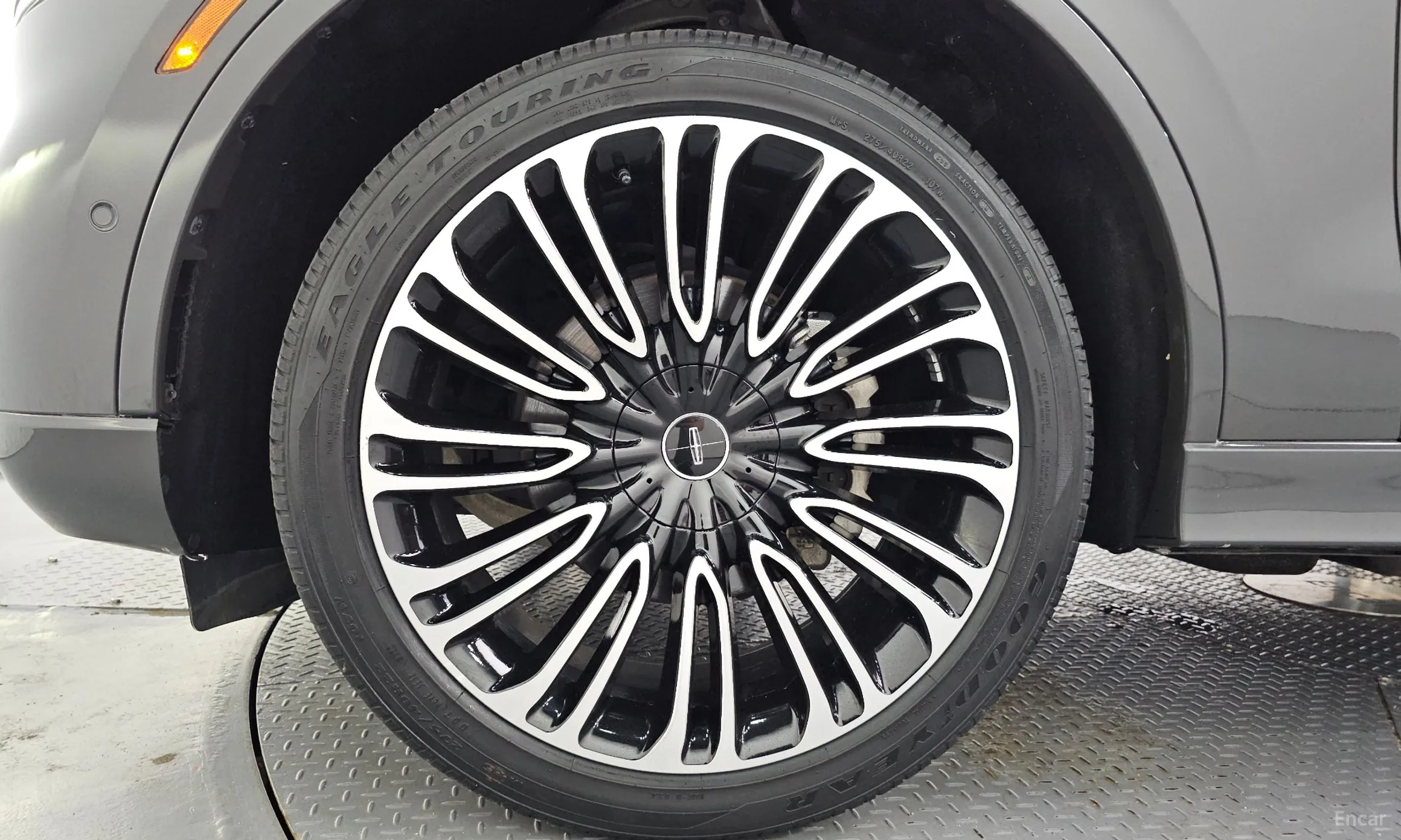 Lincoln Aviator 2nd Generation превью 5