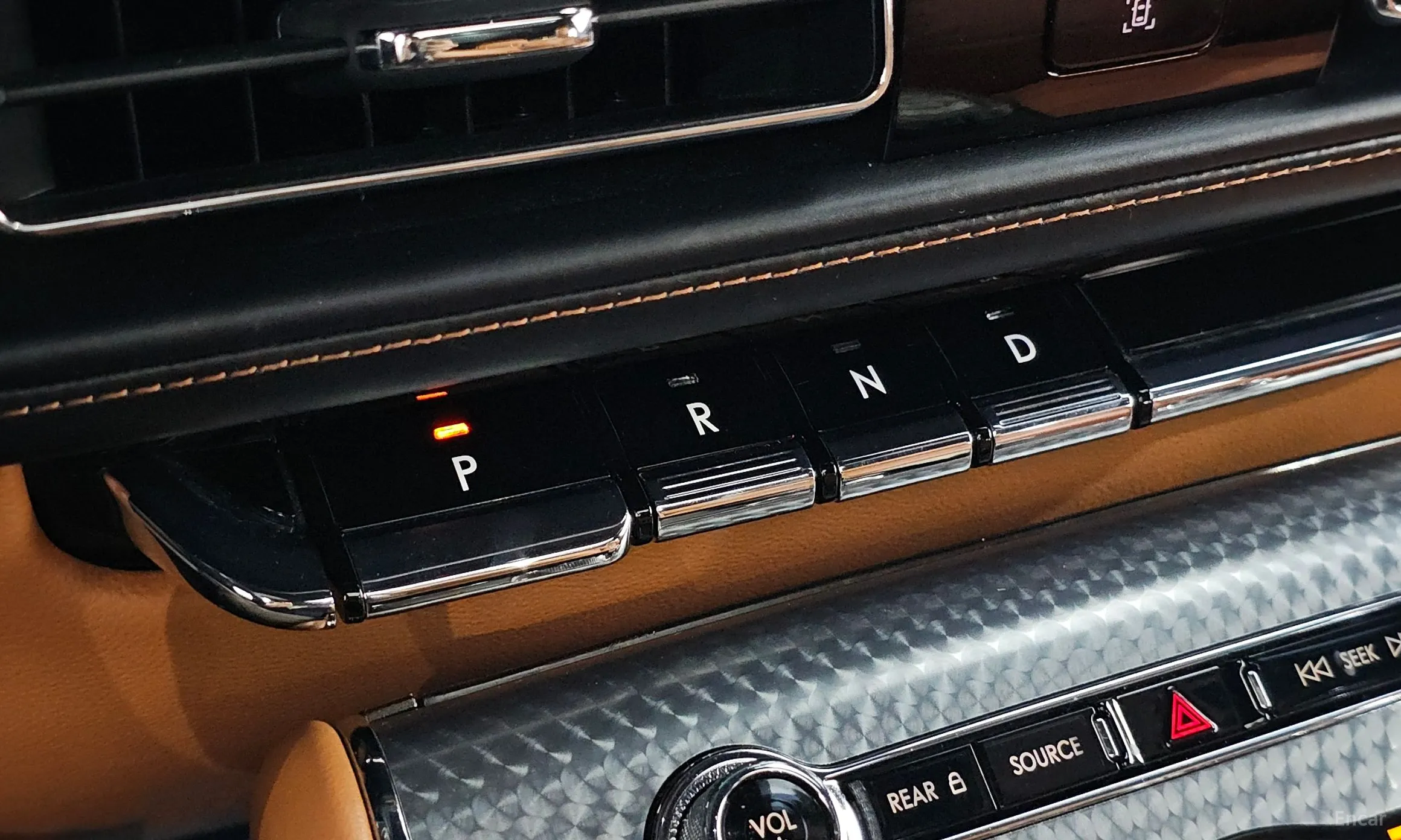 Lincoln Aviator 2nd Generation превью 9