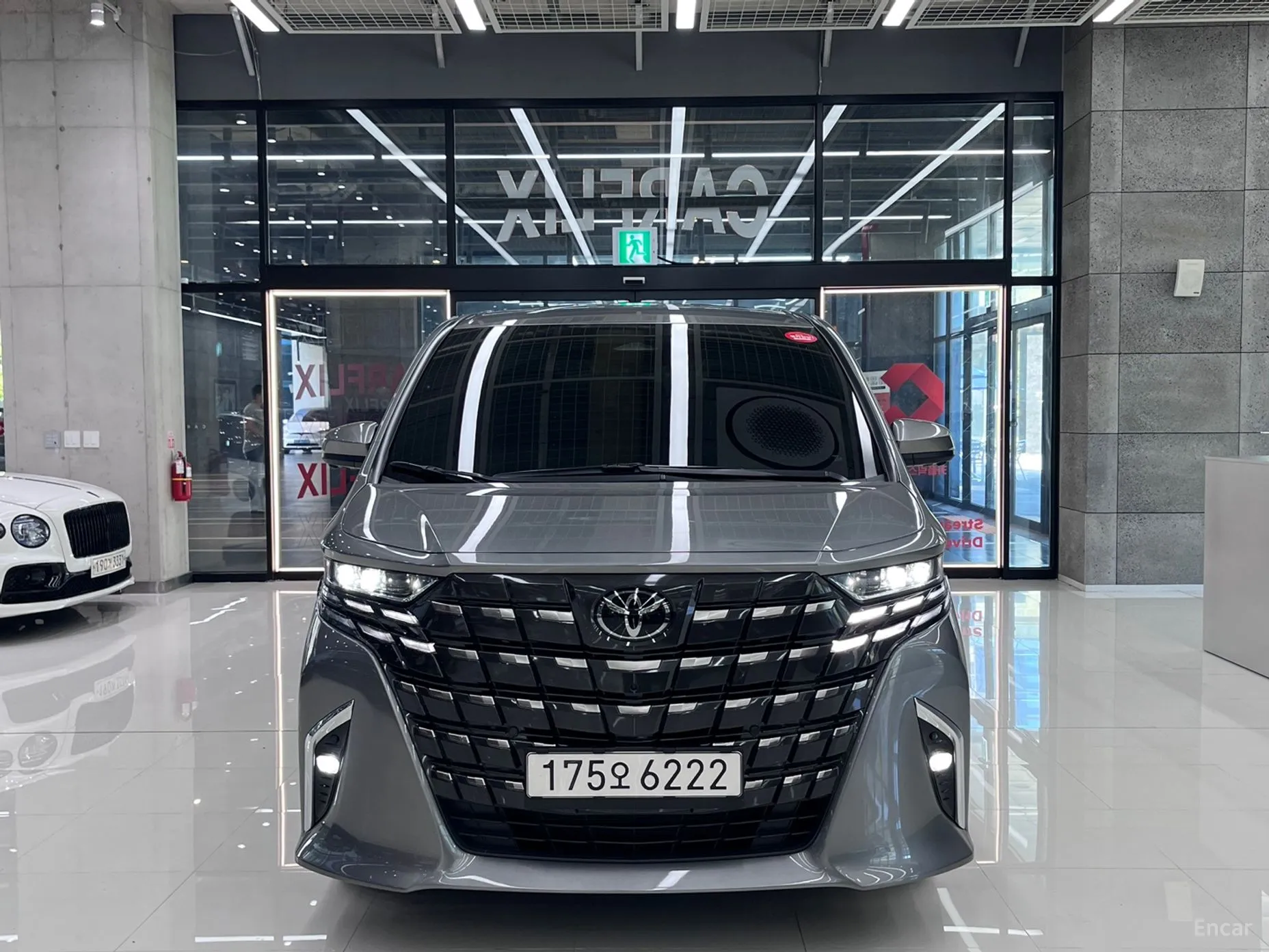 Toyota Alphard 4th Generation
