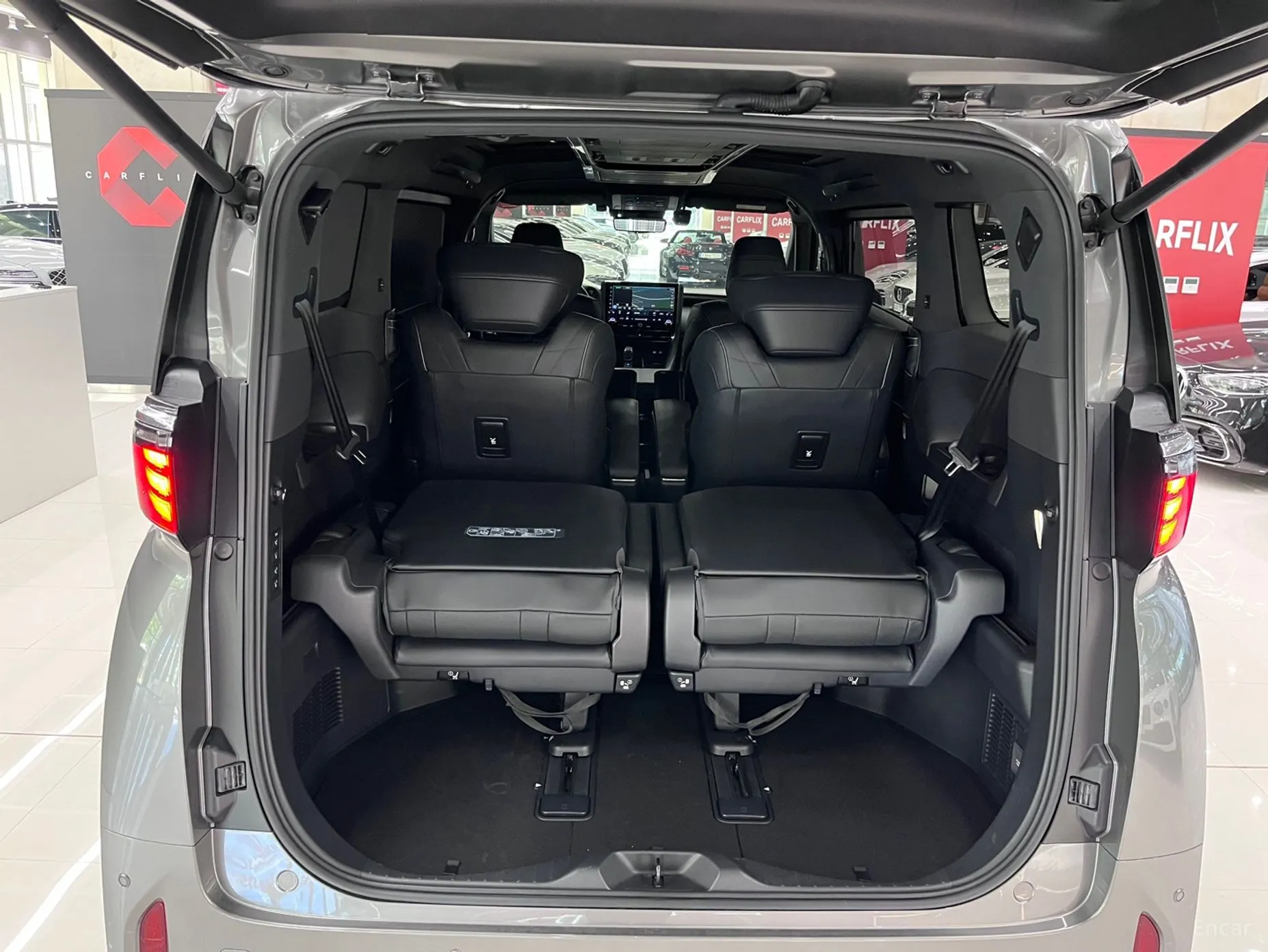 Toyota Alphard 4th Generation превью 18