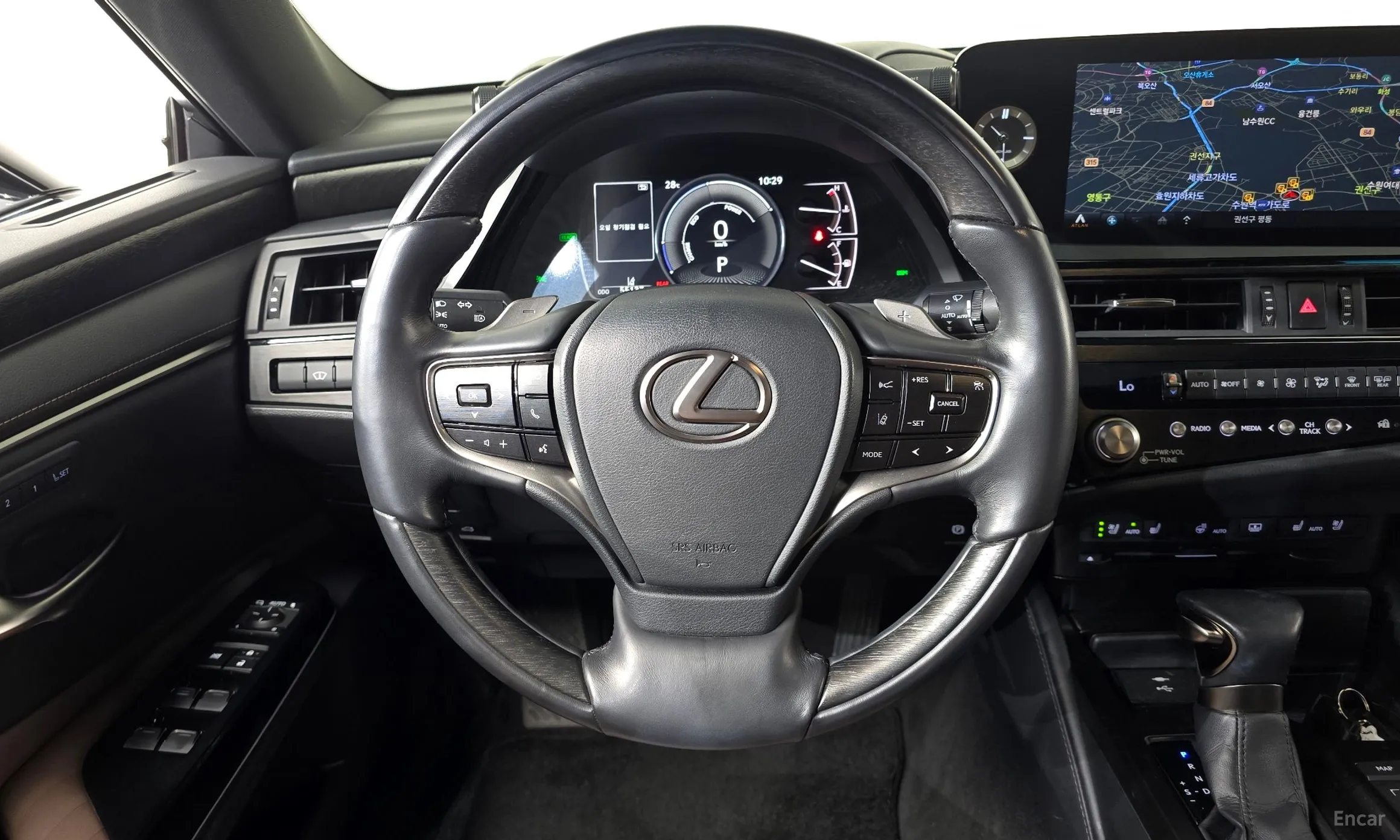 Lexus ES300h 7th Generation превью 14