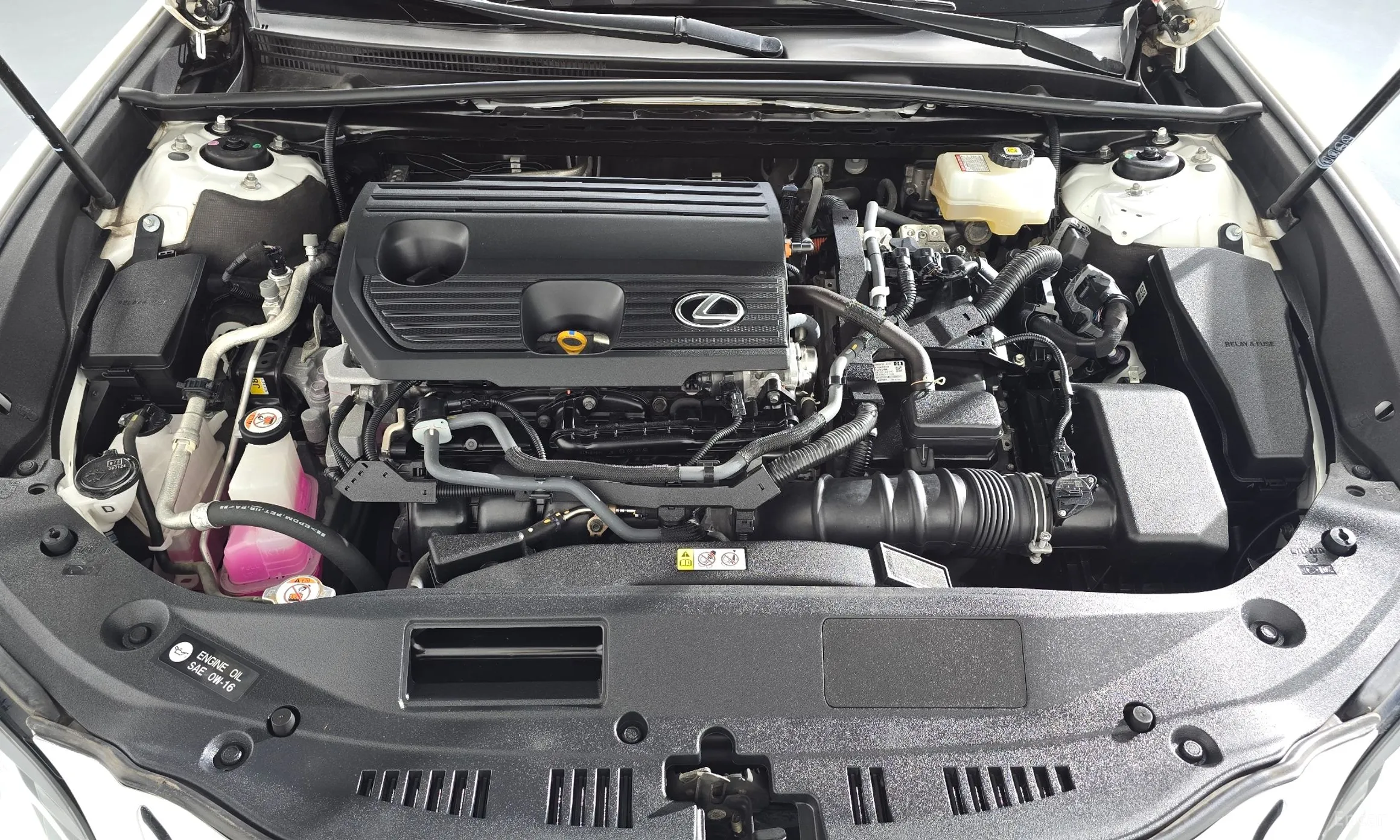 Lexus ES300h 7th Generation превью 6