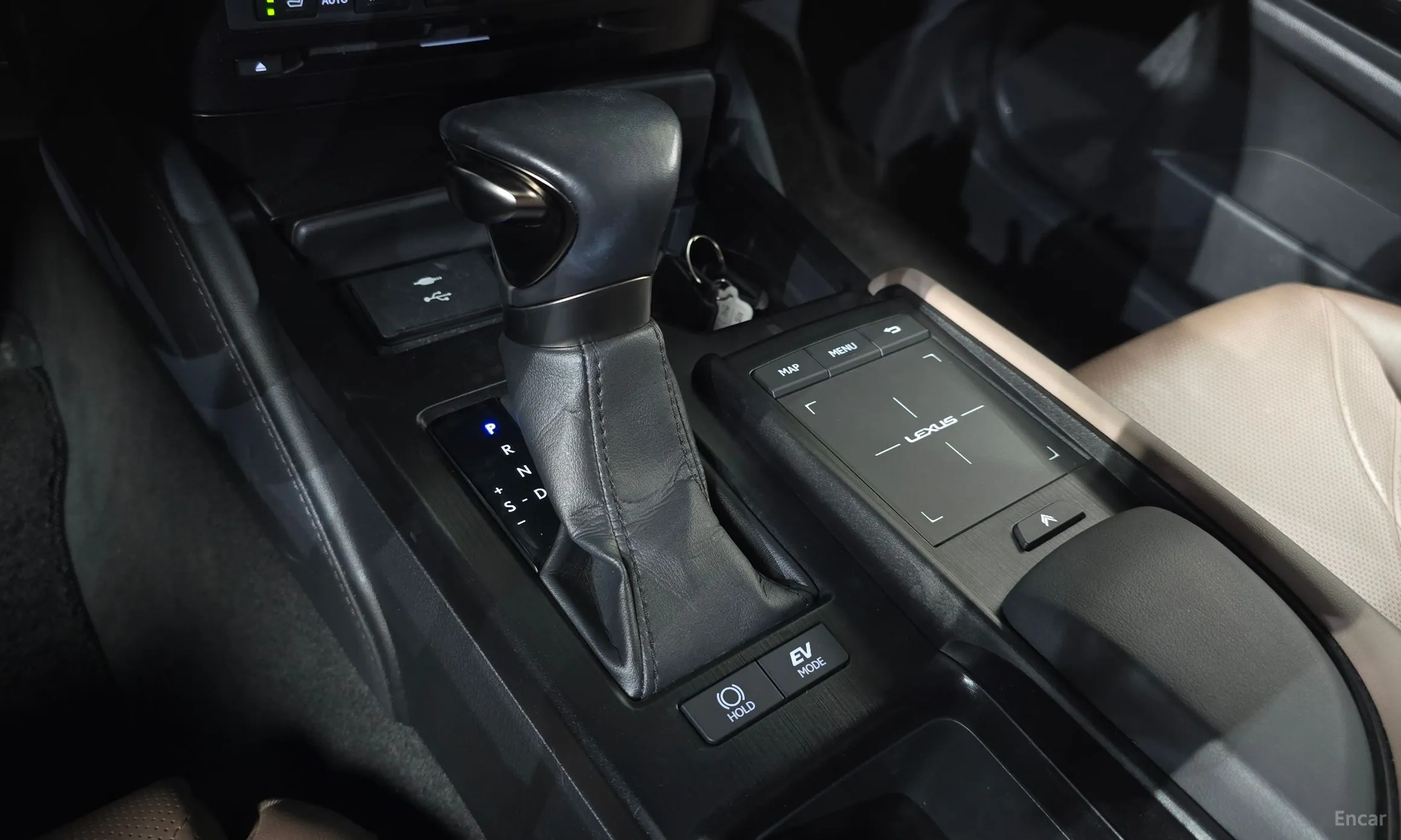Lexus ES300h 7th Generation превью 9