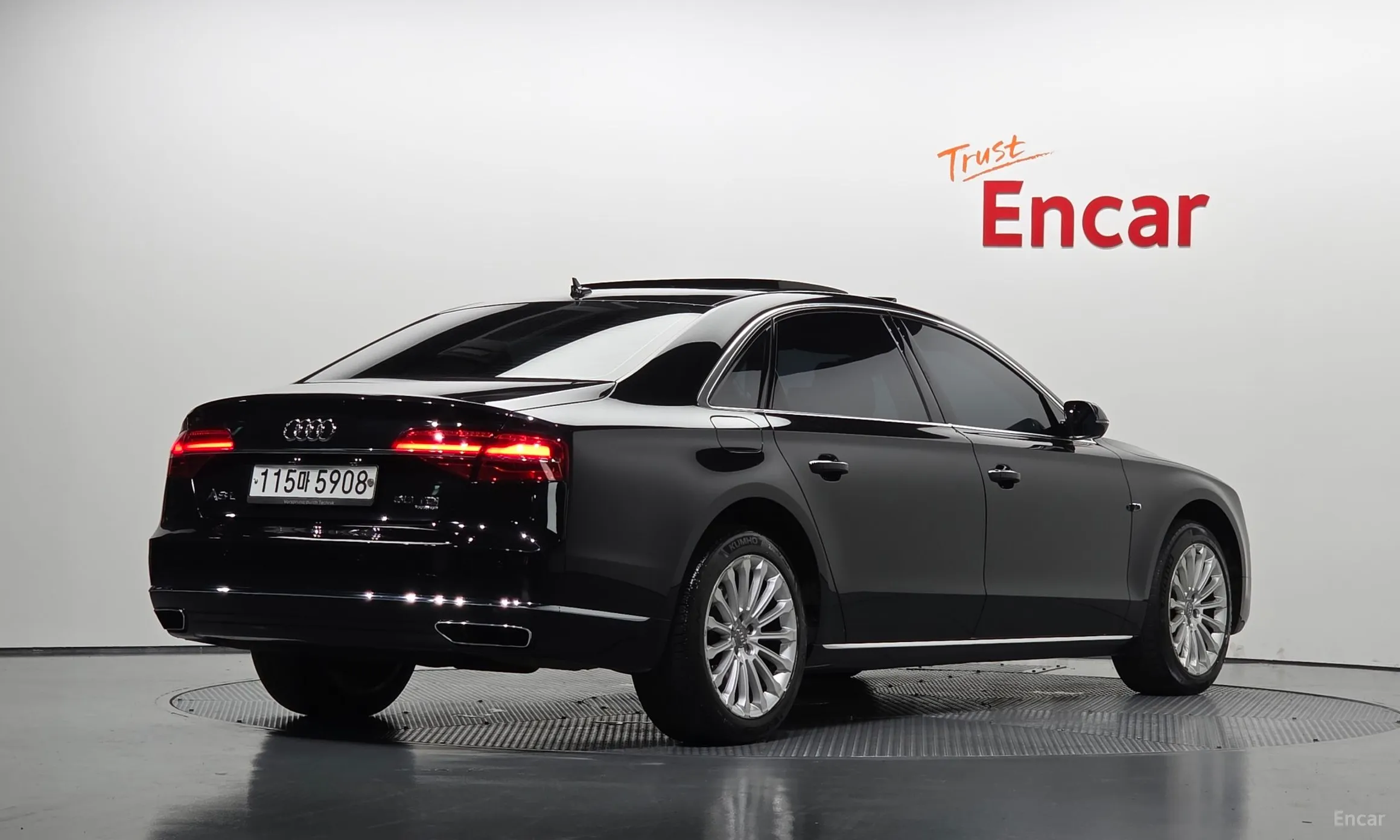 Audi New A8