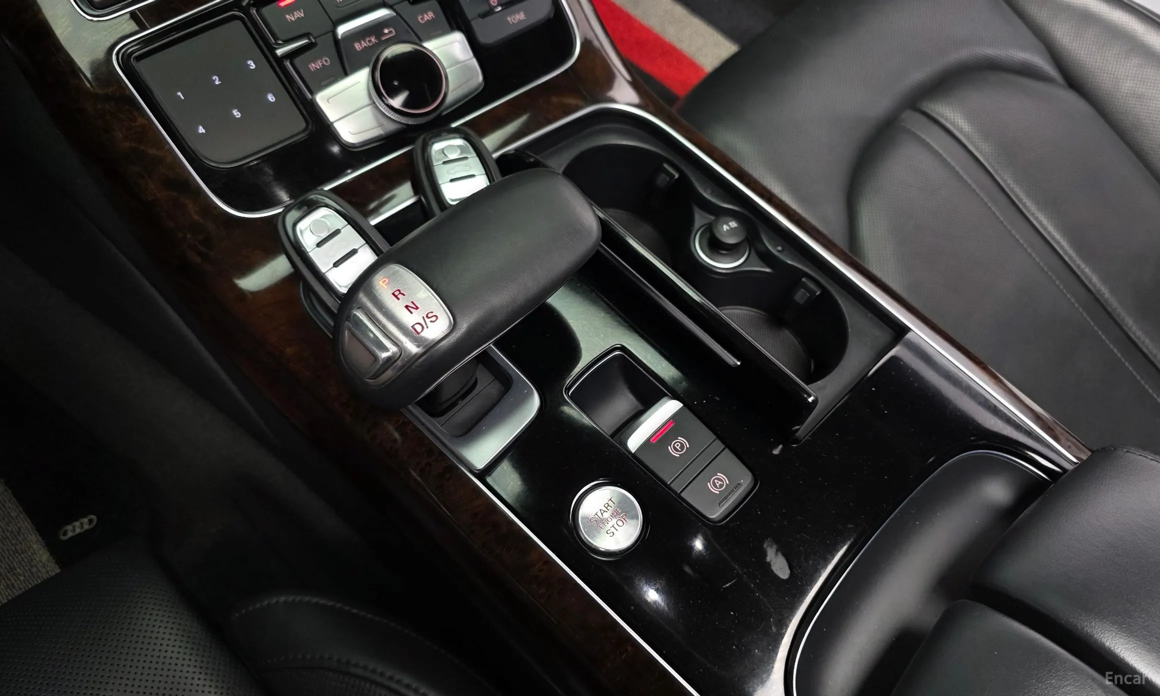 Audi New A8 превью 9