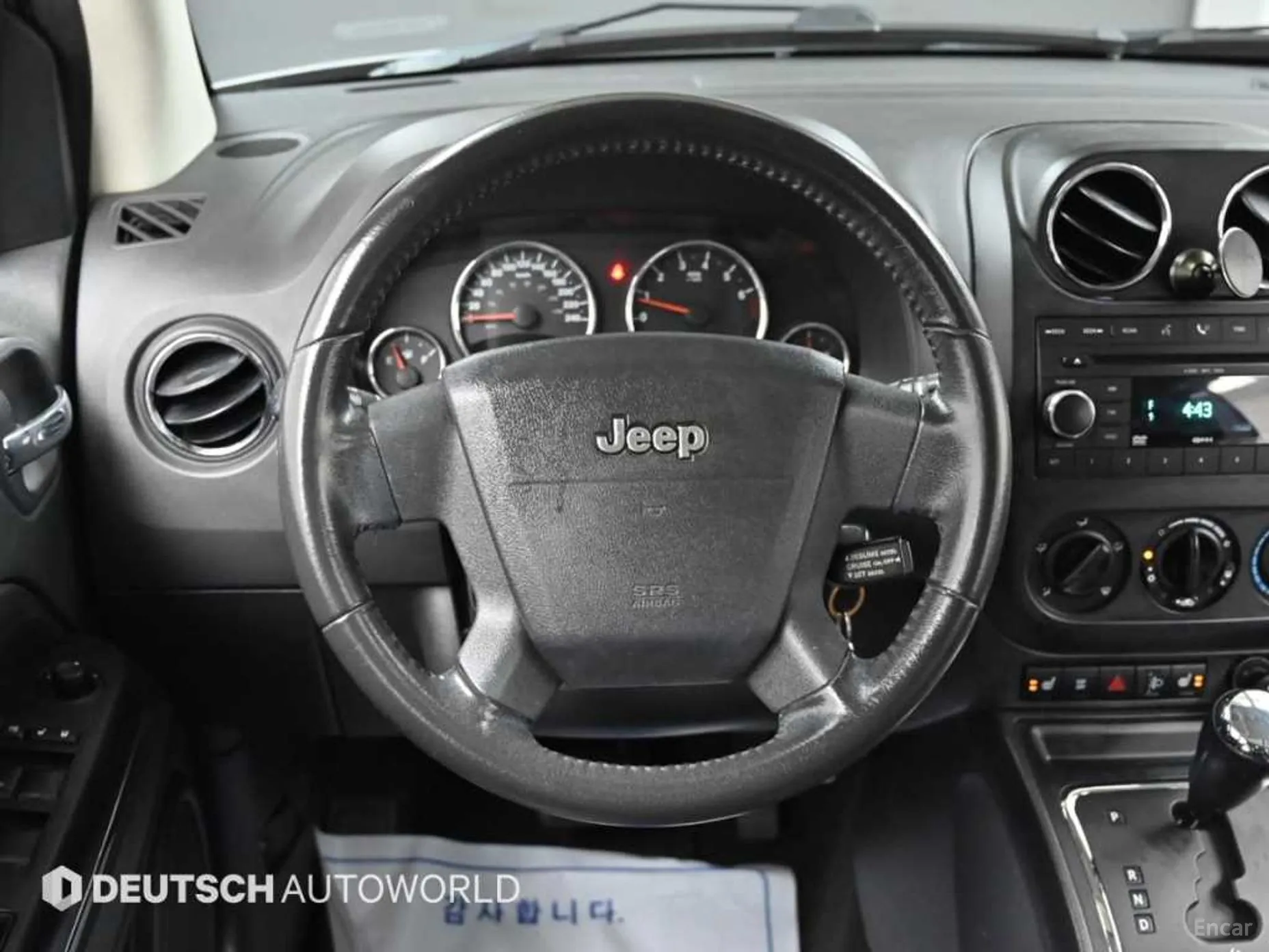 Jeep Compass превью 13