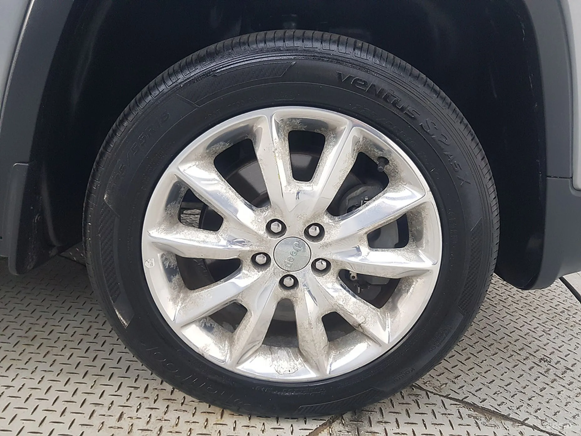 Jeep Cherokee (KL) превью 20
