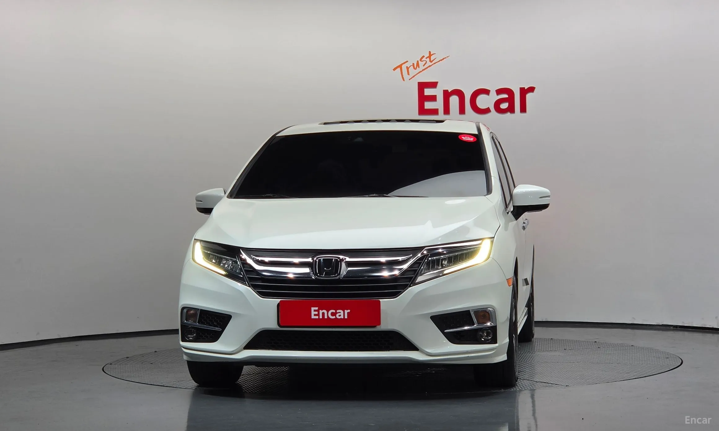 Honda Odyssey превью 3