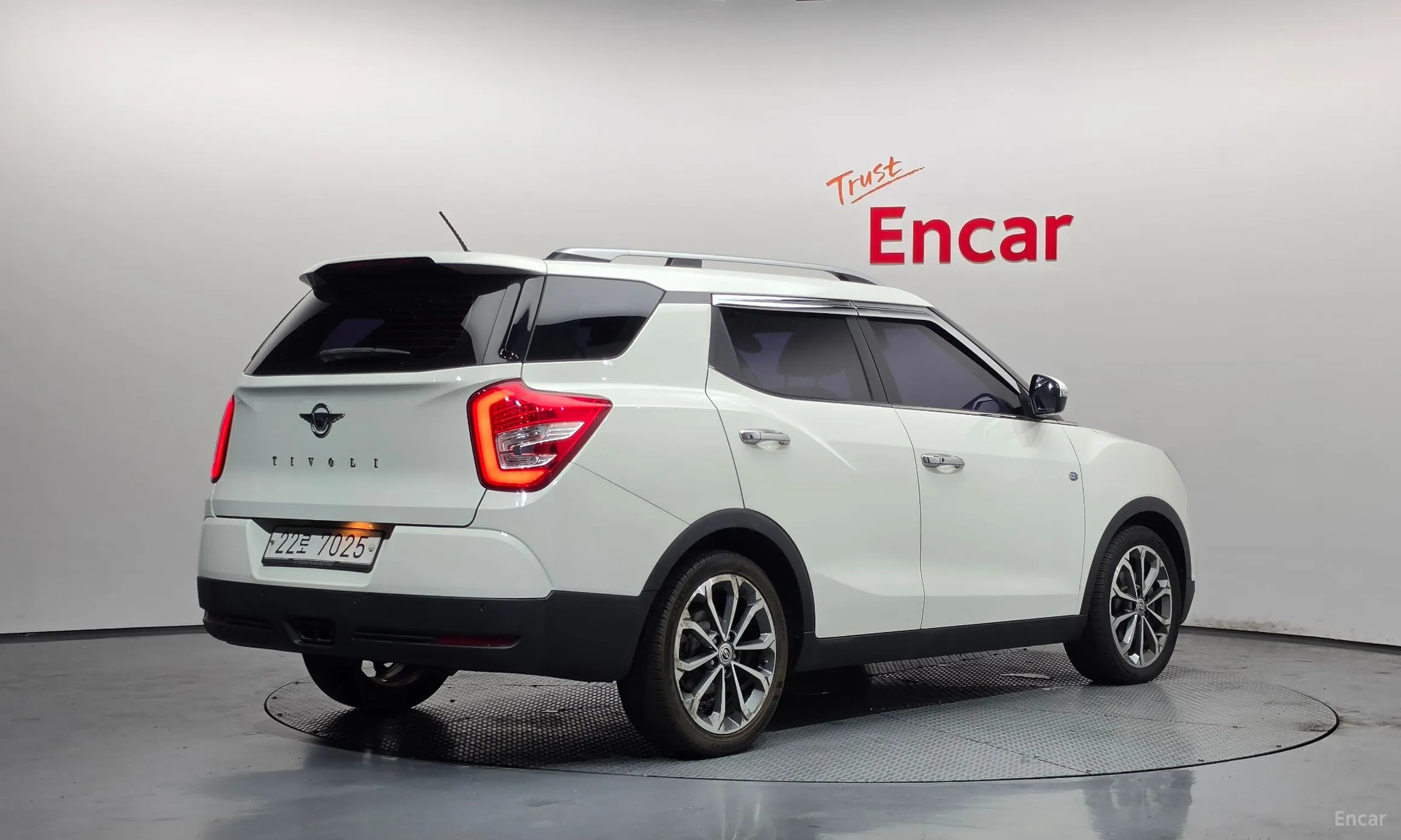 KG Mobility (SsangYong) Tivoli Air