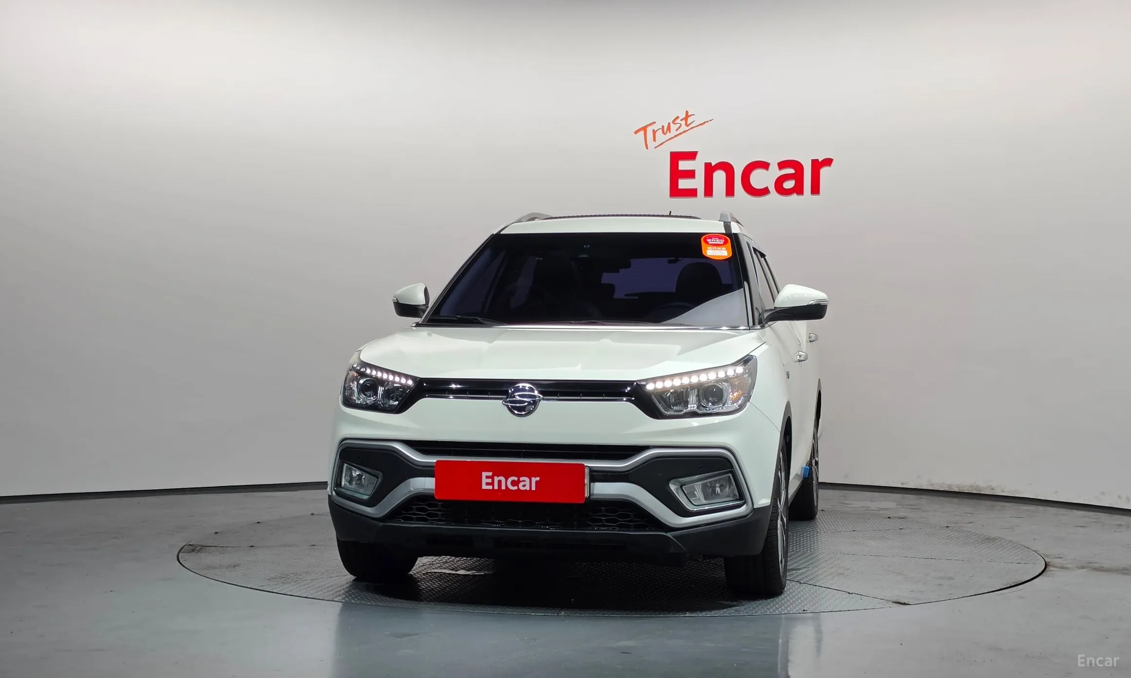 KG Mobility (SsangYong) Tivoli Air превью 3