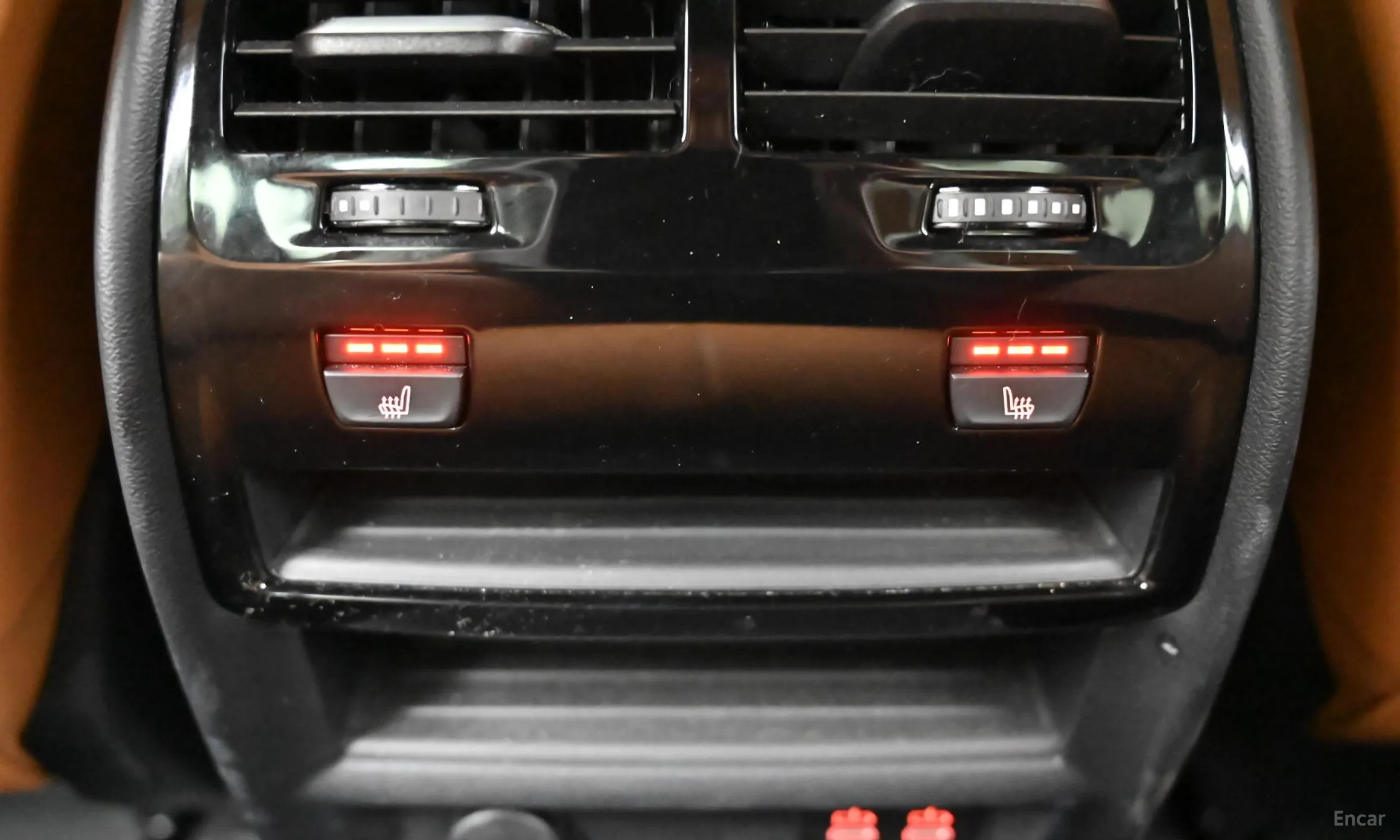 BMW 5 Series (G30) превью 16