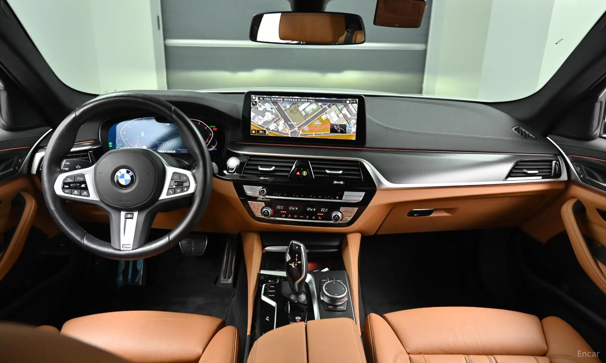 BMW 5 Series (G30) превью 7