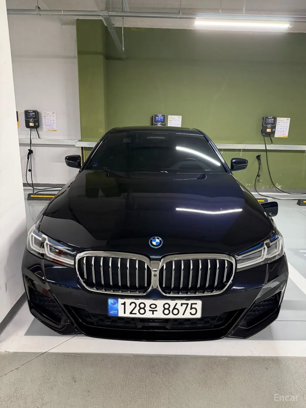 BMW 5 Series (G30)