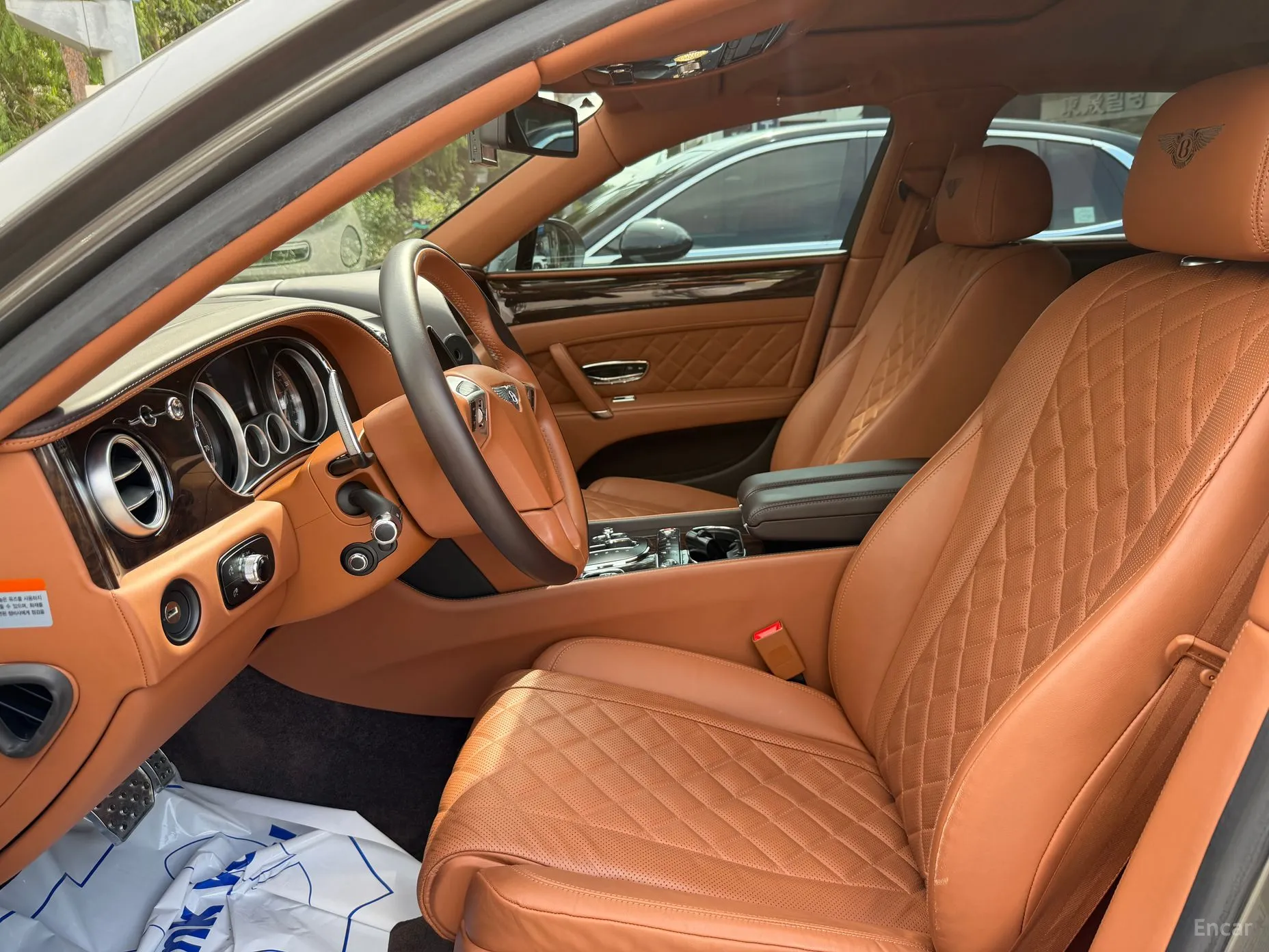 Bentley Flying Spur 2nd Generation превью 13