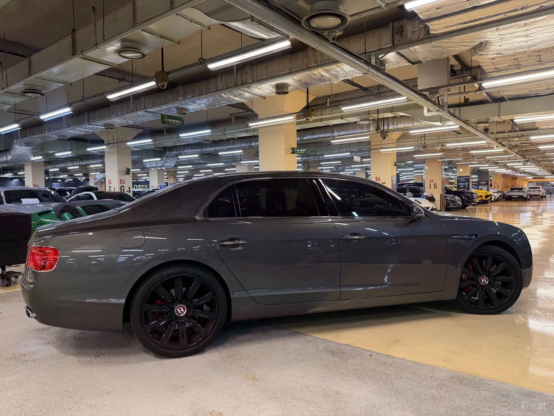 Bentley Flying Spur 2nd Generation превью 4