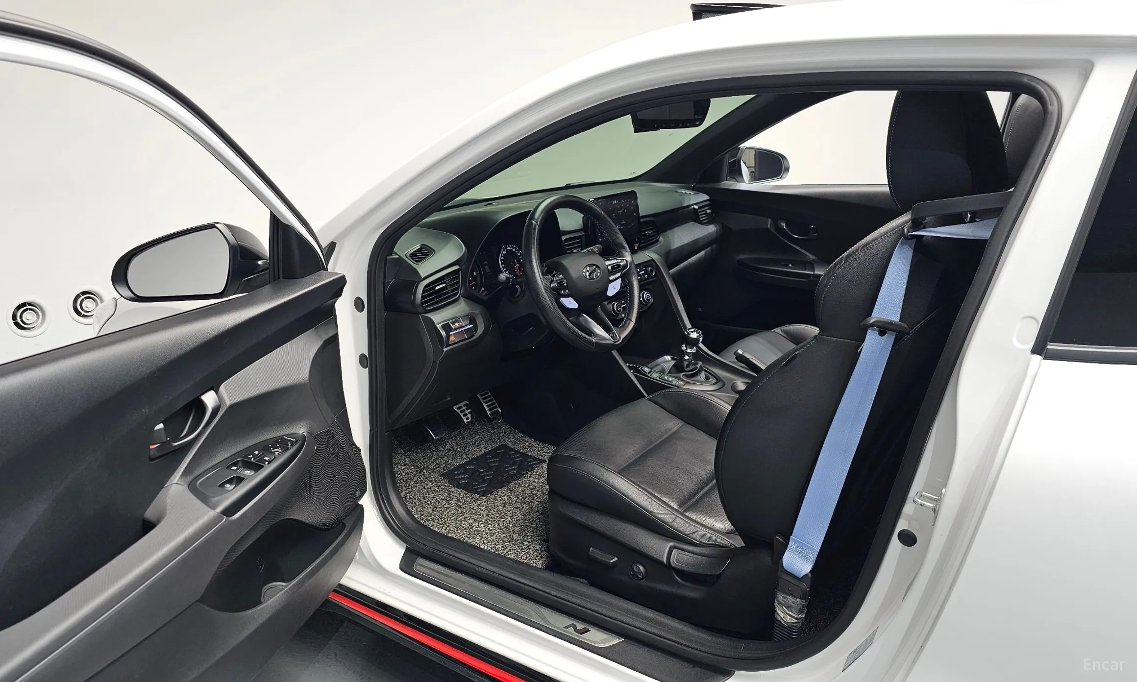 Hyundai Veloster (JS) превью 10