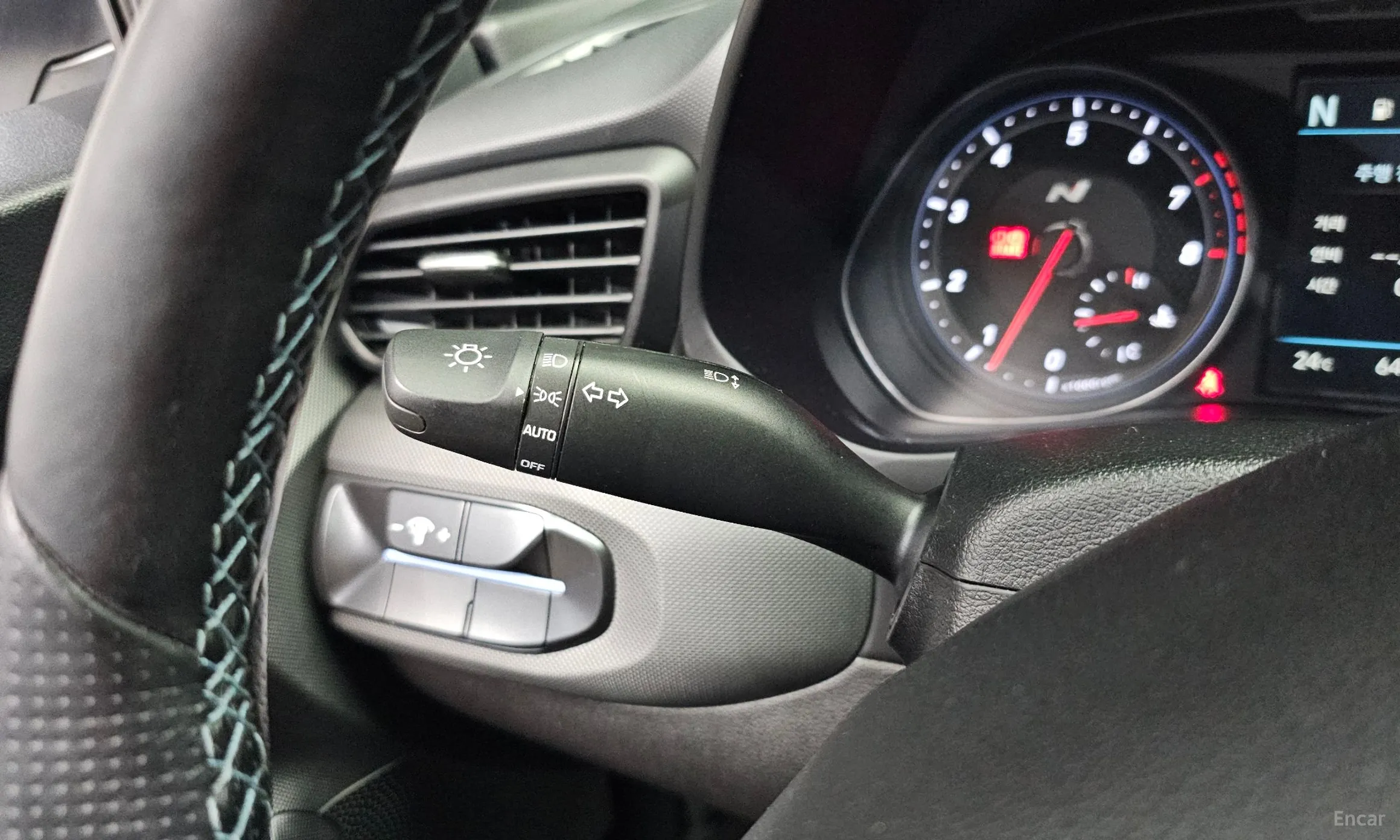 Hyundai Veloster (JS) превью 17