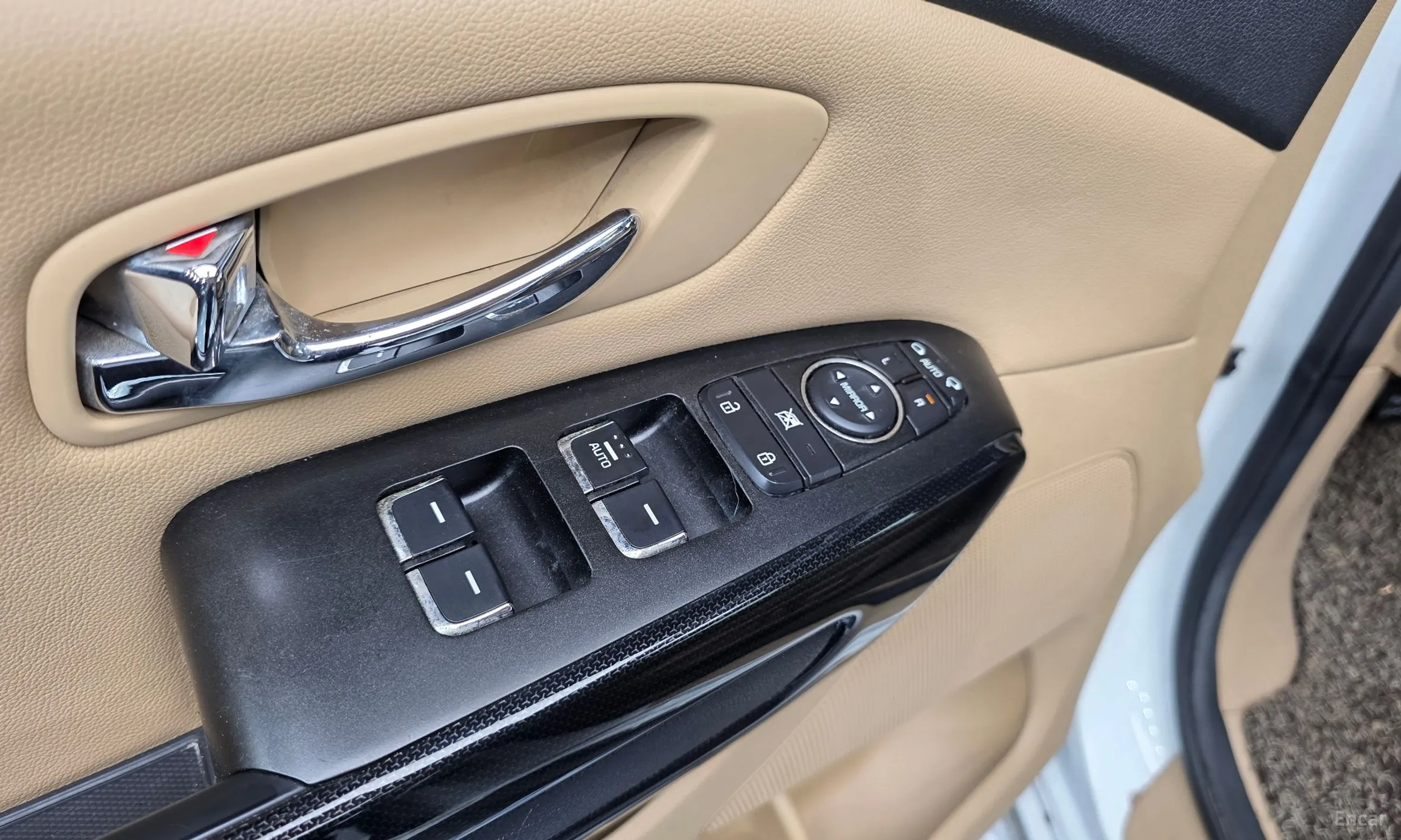 Kia Carnival превью 18