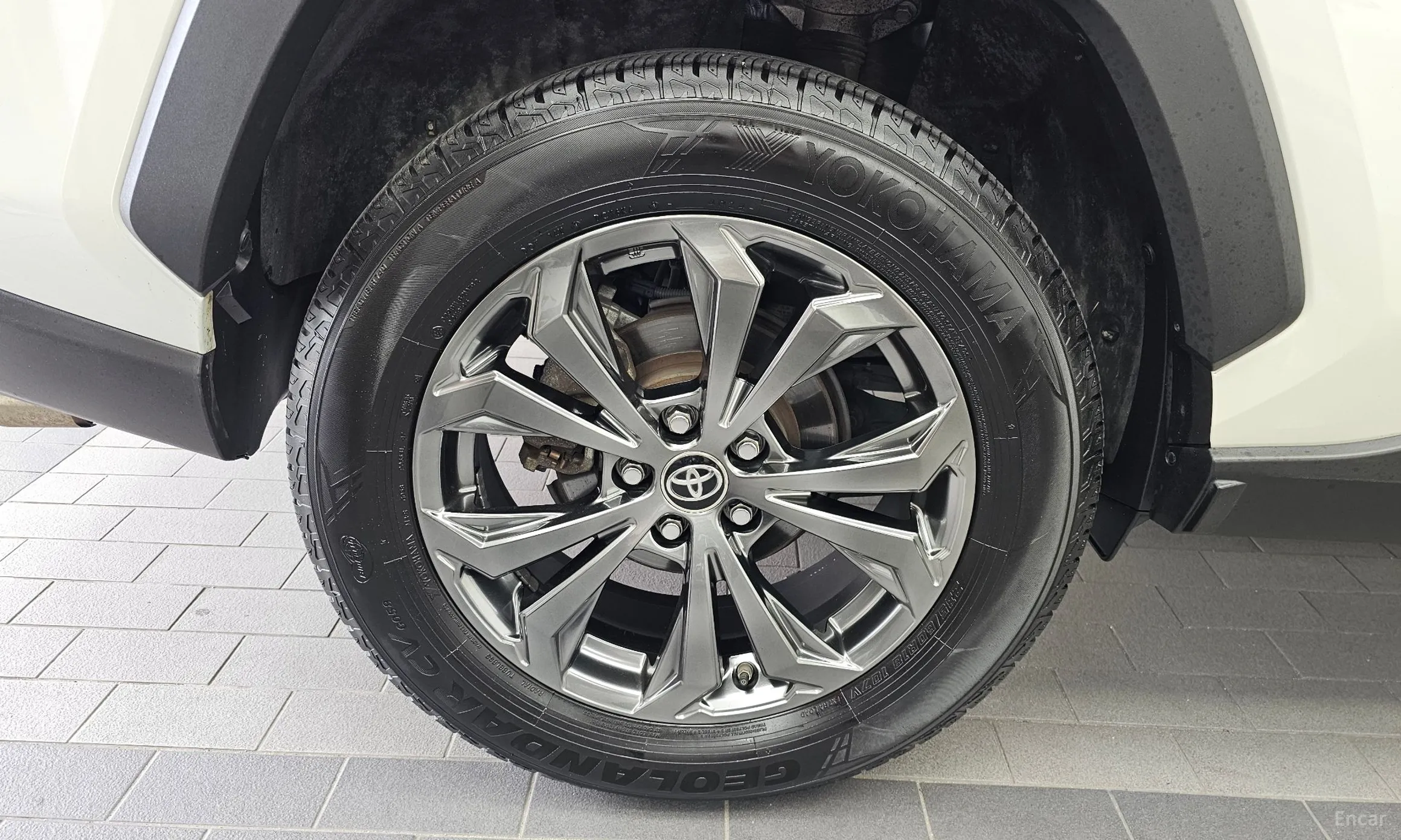Toyota RAV4 5th Generation превью 5