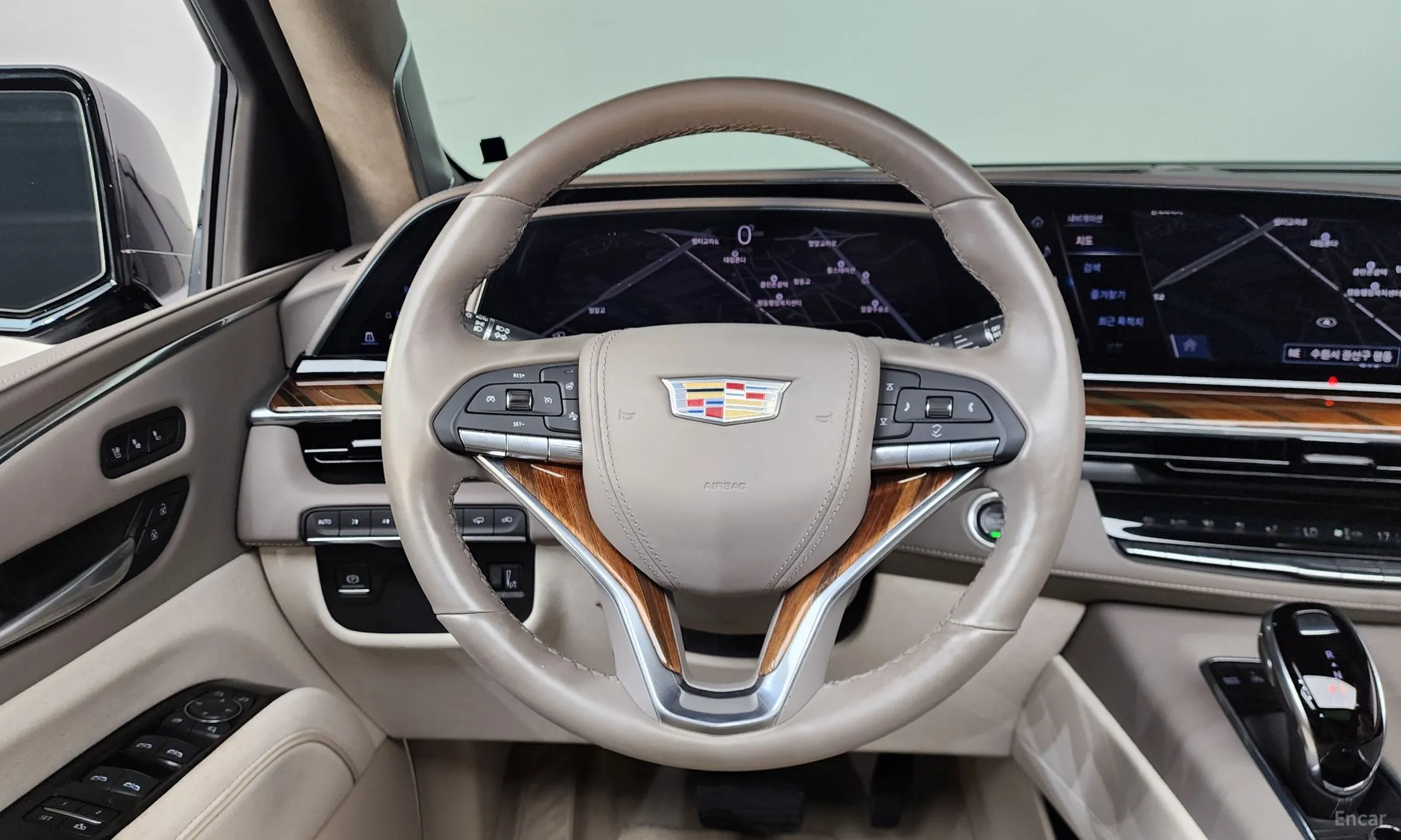 Cadillac Escalade 5th Generation превью 12
