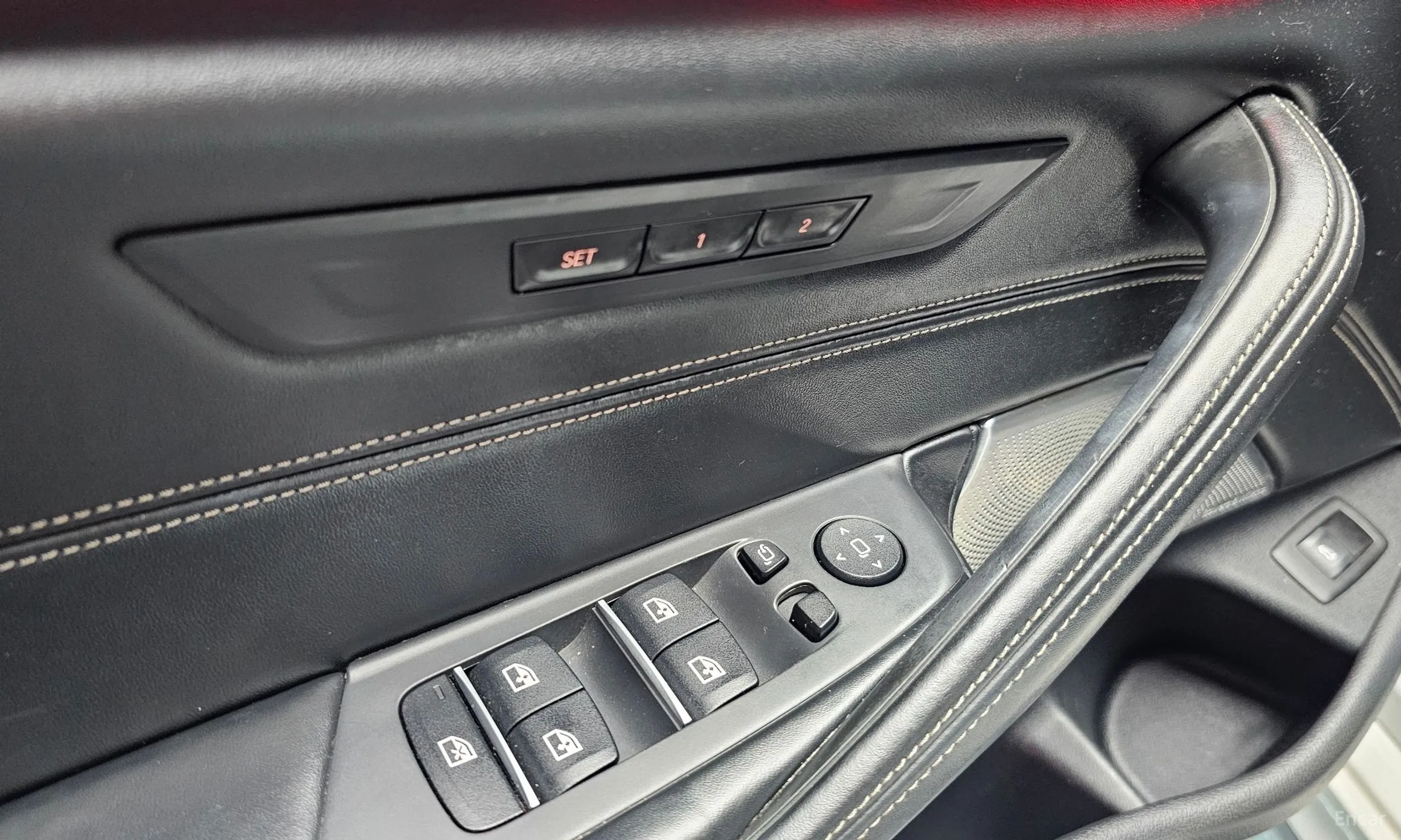 BMW 5 Series (G30) превью 16