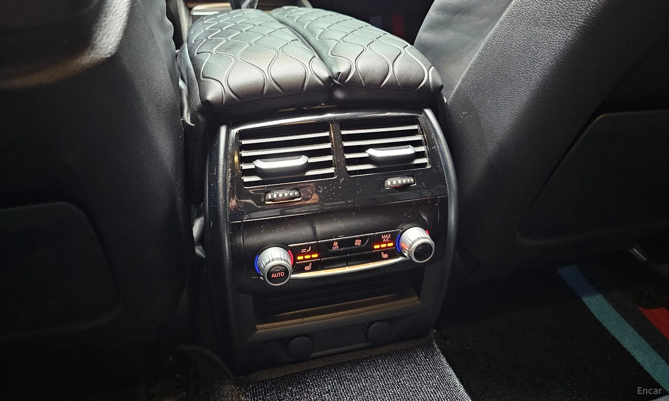 BMW 5 Series (G30) превью 17