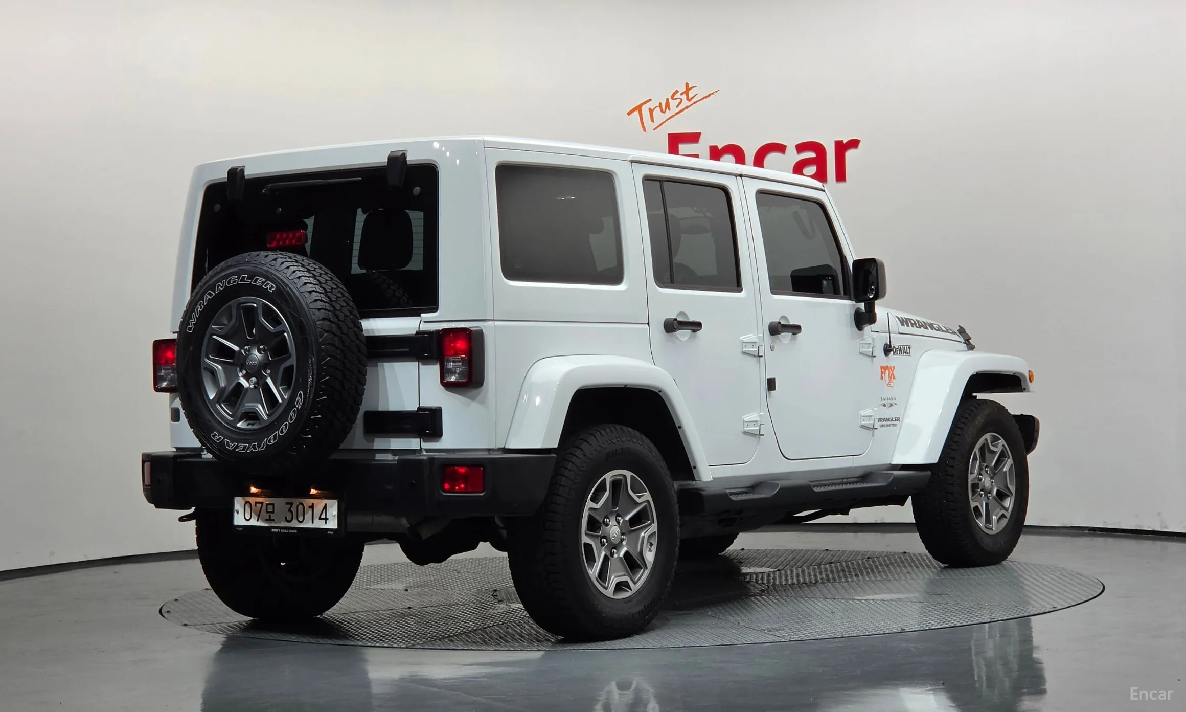 Jeep Wrangler (JK) превью 2