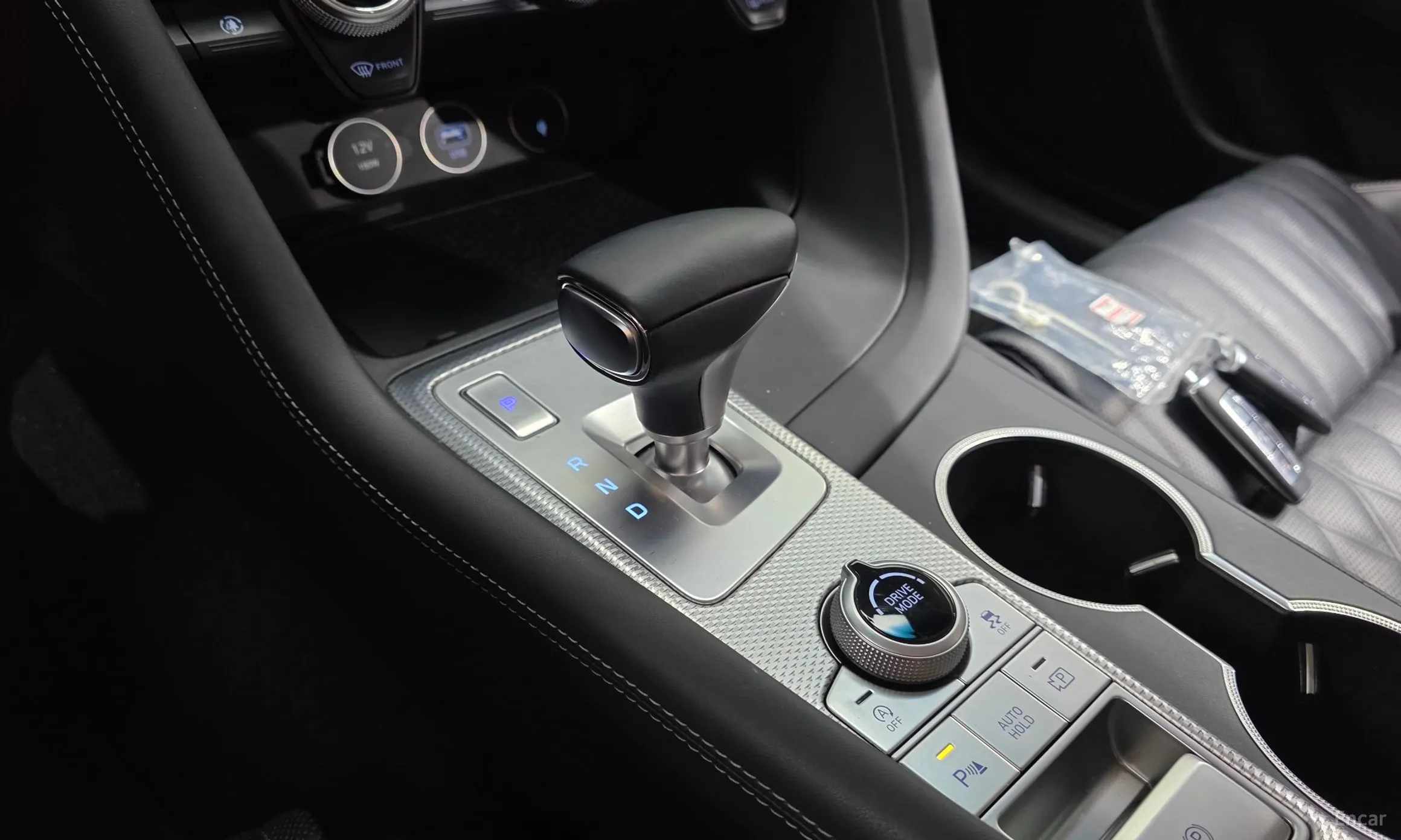 Genesis G70 превью 9