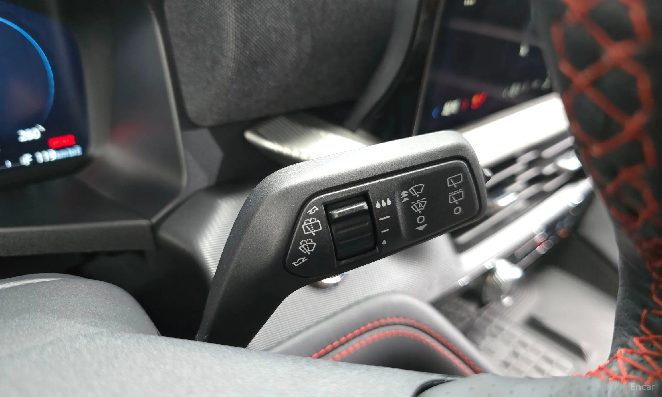 Ford Explorer 6th Generation превью 20