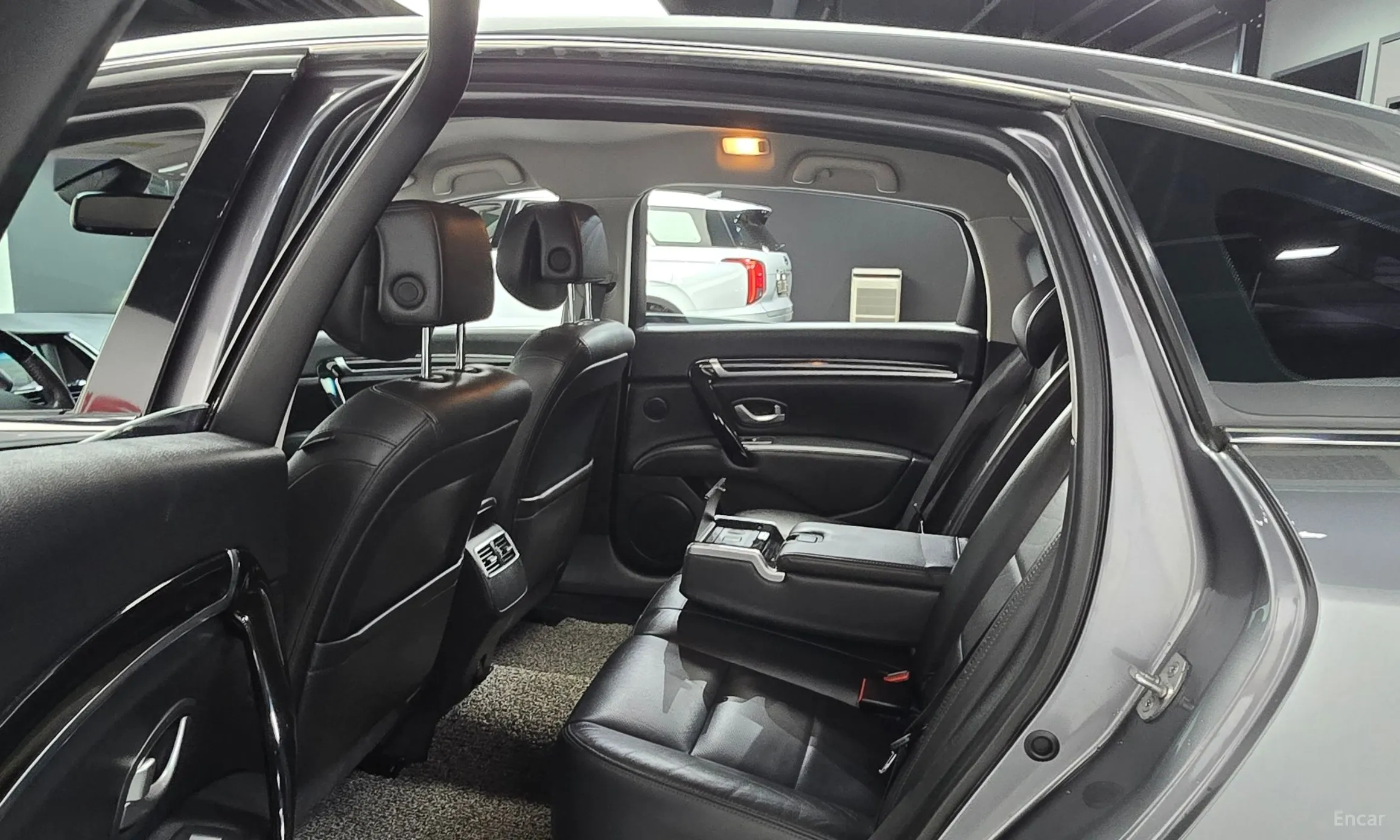 Renault Korea (Samsung) SM7 превью 12