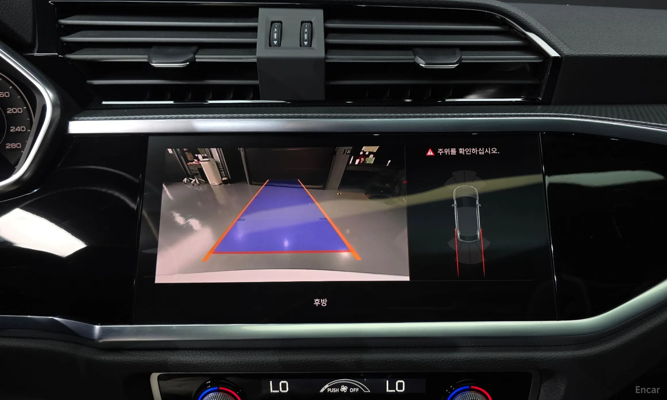 Audi Q3 (F3) превью 13