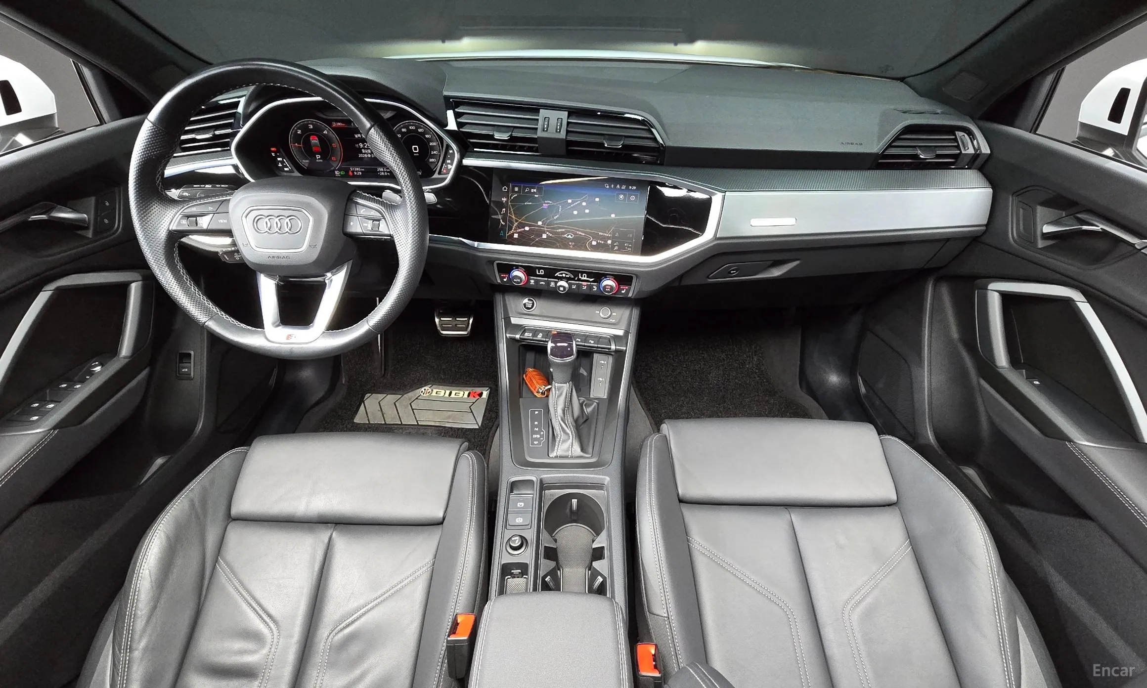 Audi Q3 (F3) превью 7