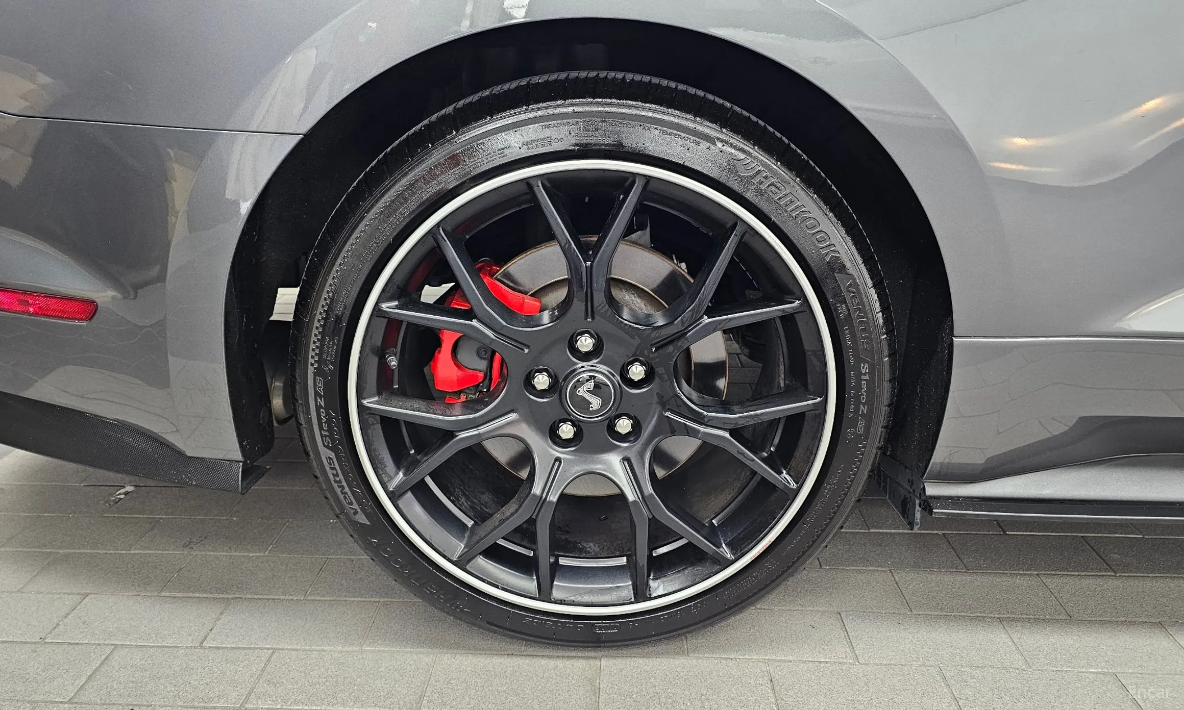 Ford Mustang превью 5