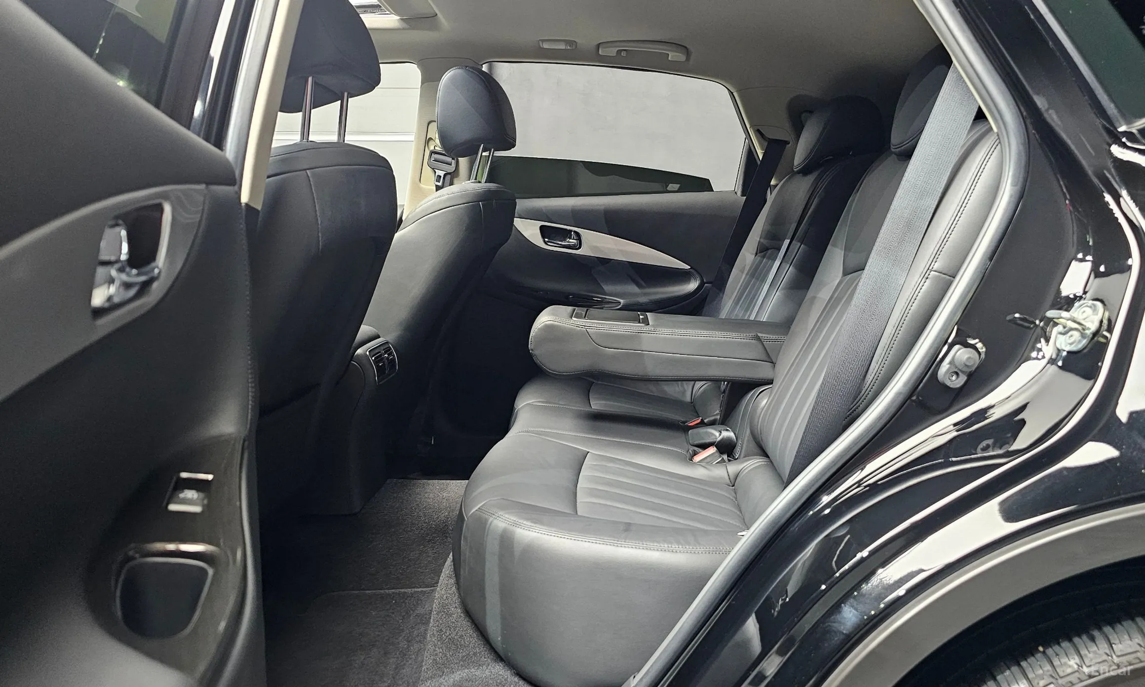 Infiniti QX50 превью 12