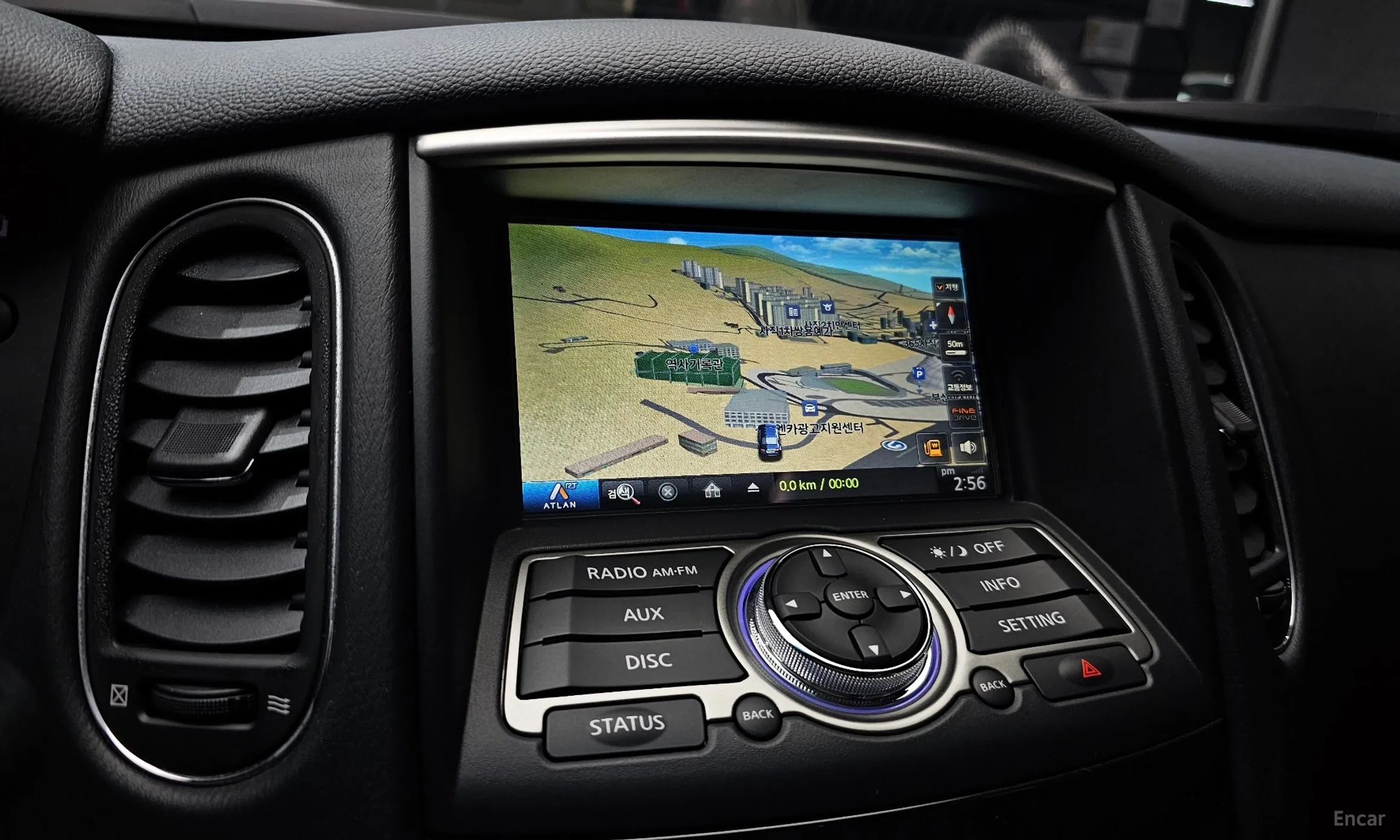 Infiniti QX50 превью 14