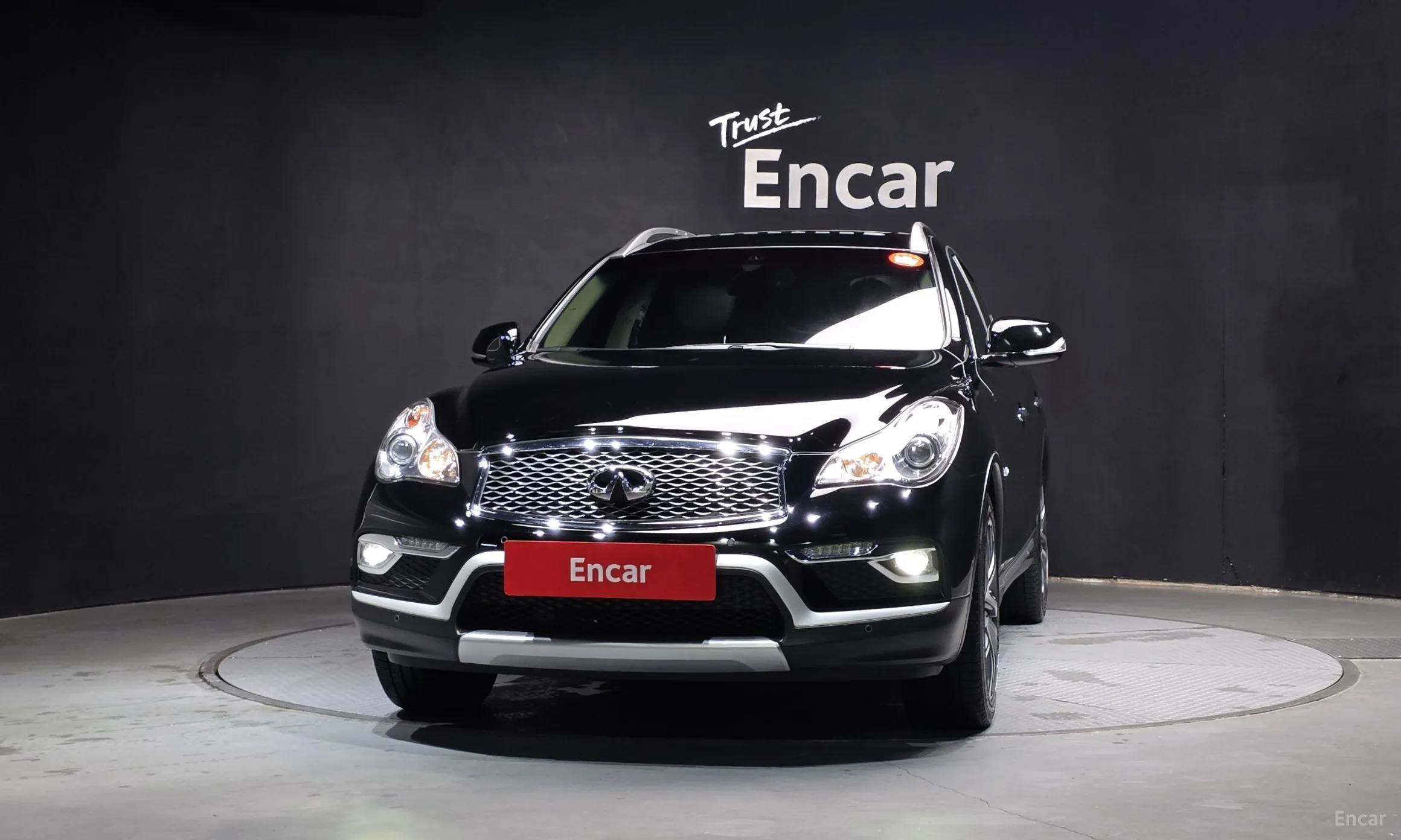 Infiniti QX50 превью 3