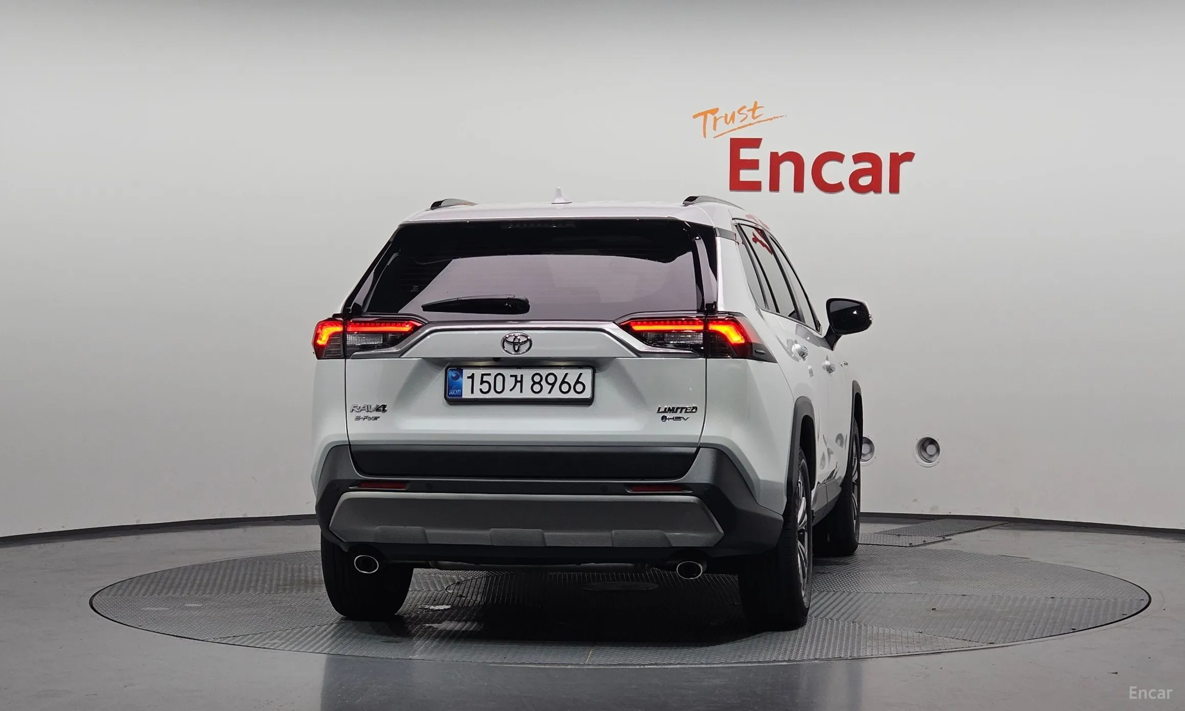 Toyota RAV4 5th Generation превью 4