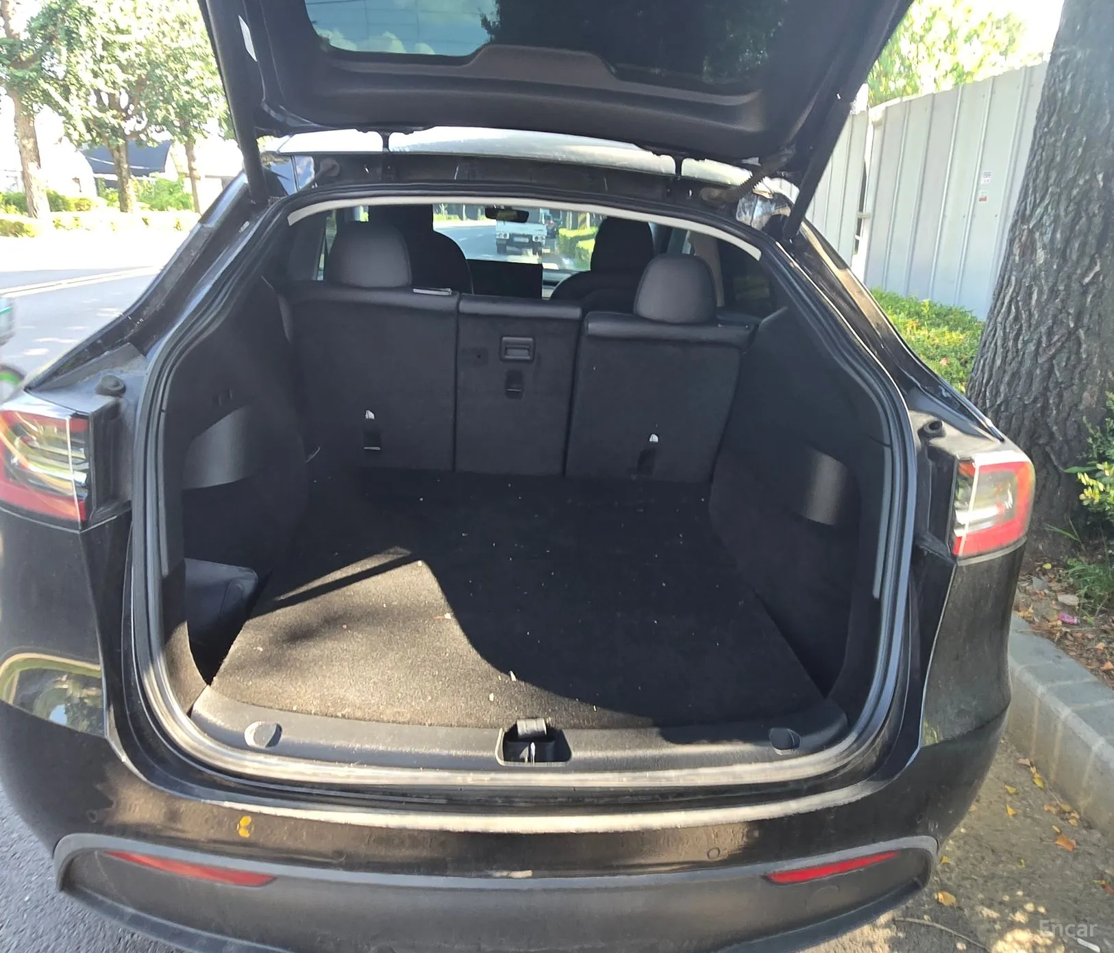 Tesla Model Y превью 5