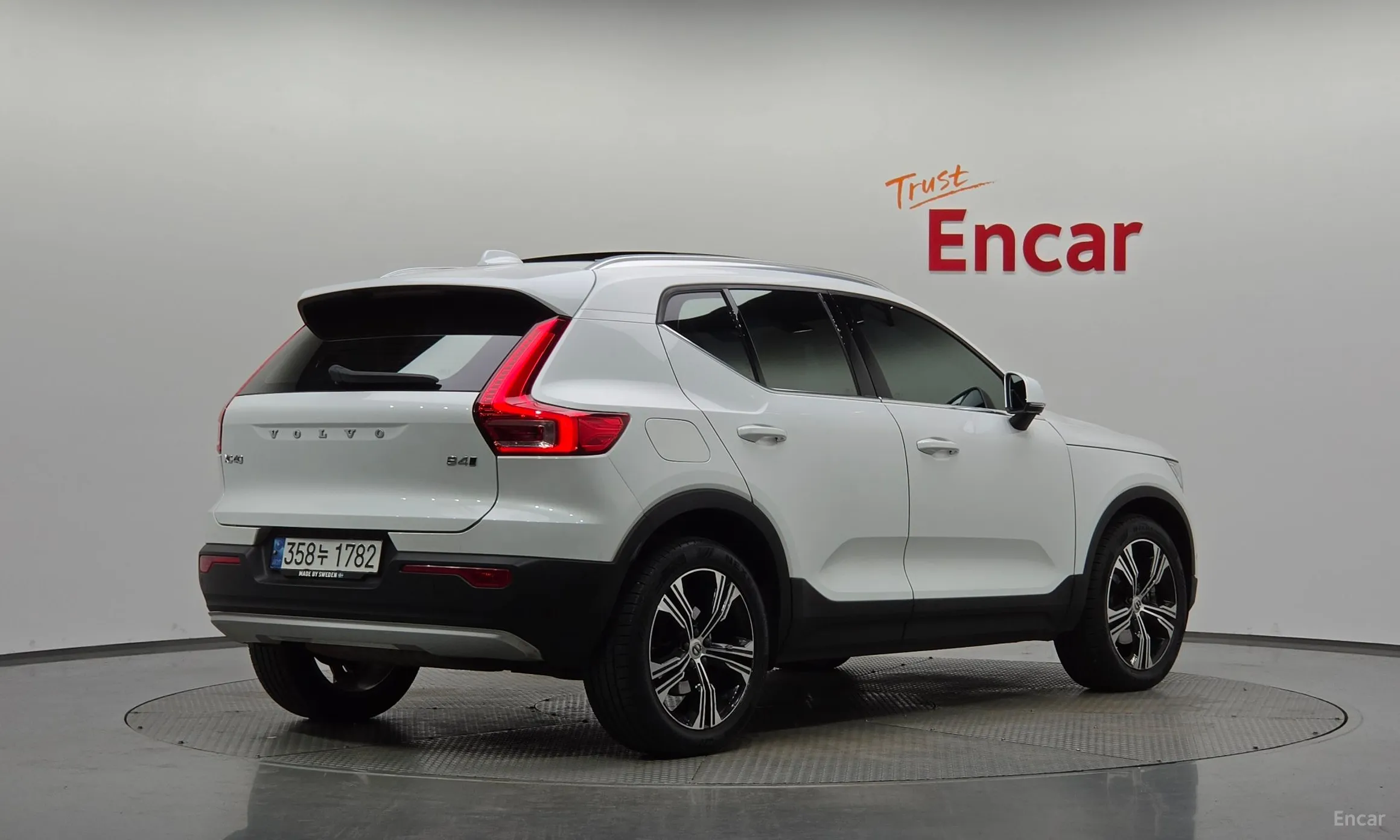 Volvo XC40