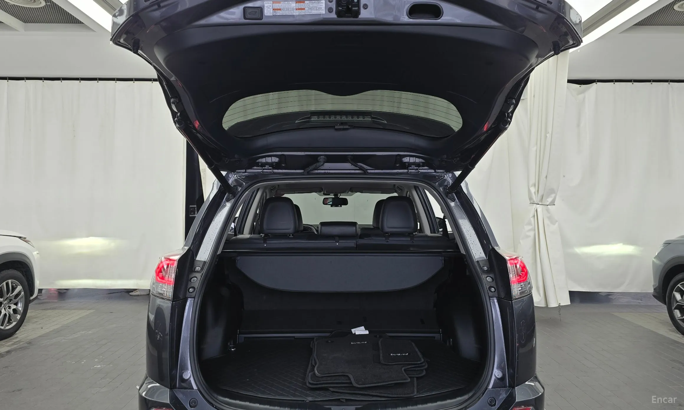 Toyota RAV4 превью 20