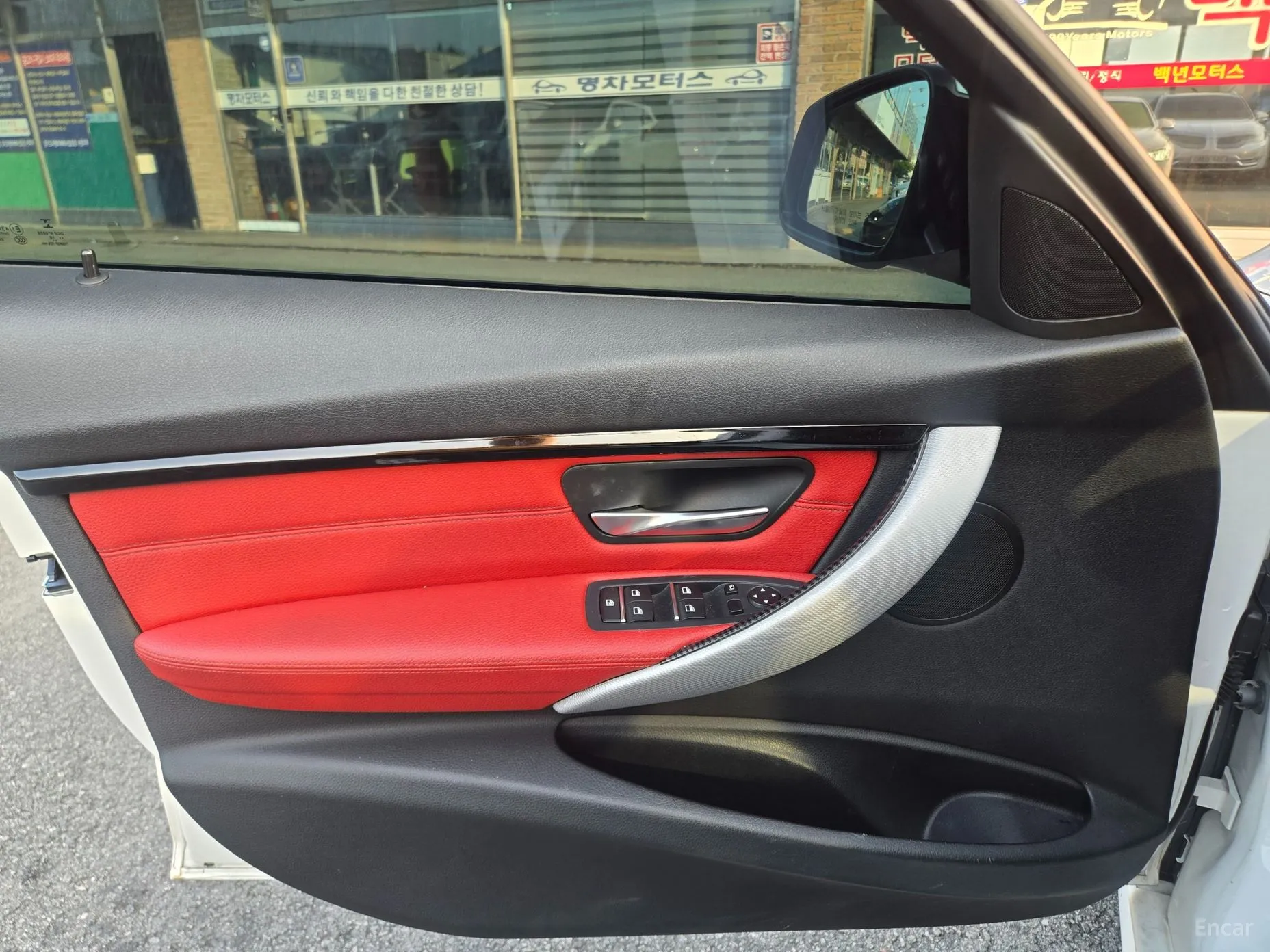 BMW 3 Series (F30) превью 10