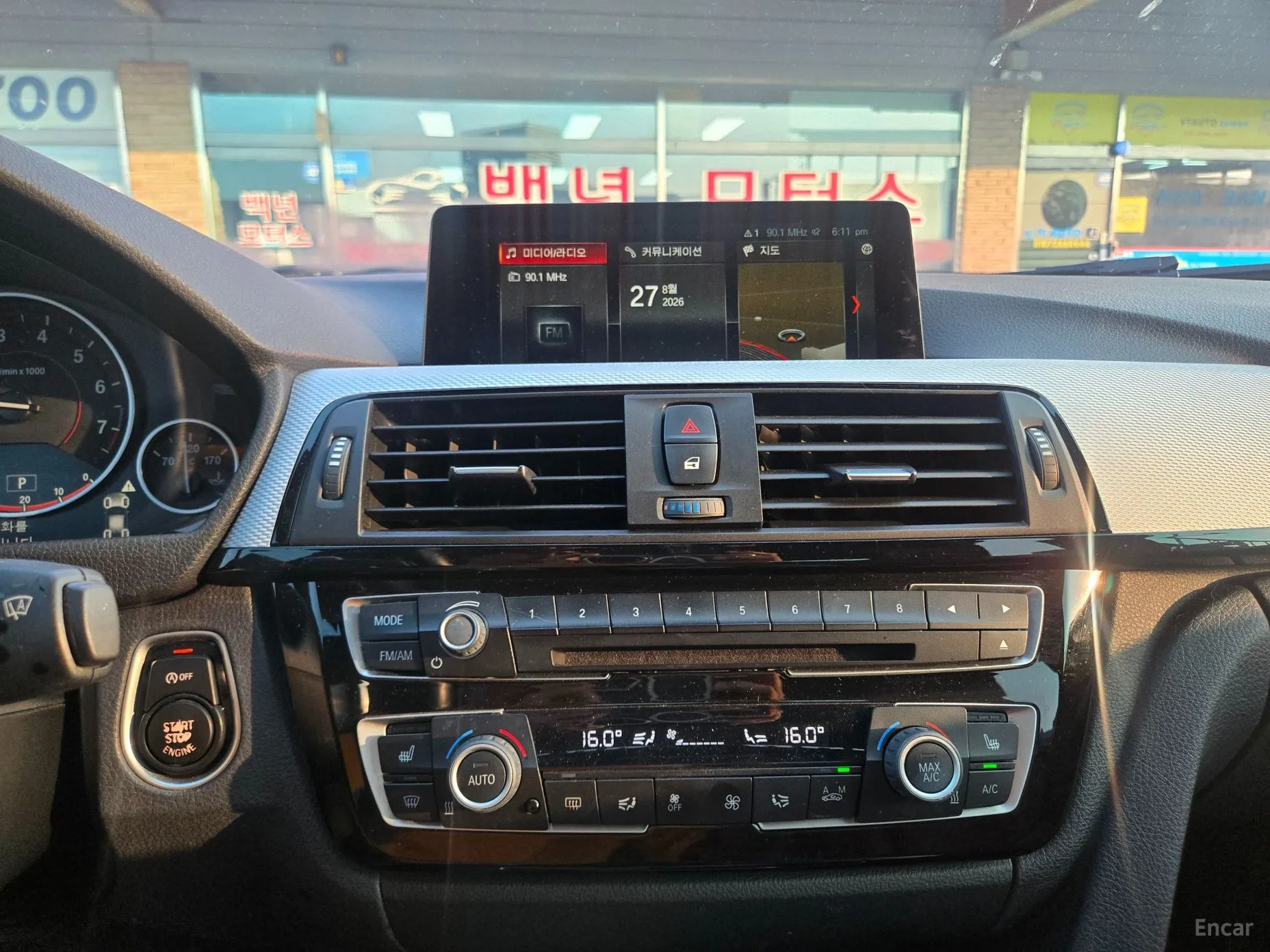 BMW 3 Series (F30) превью 13