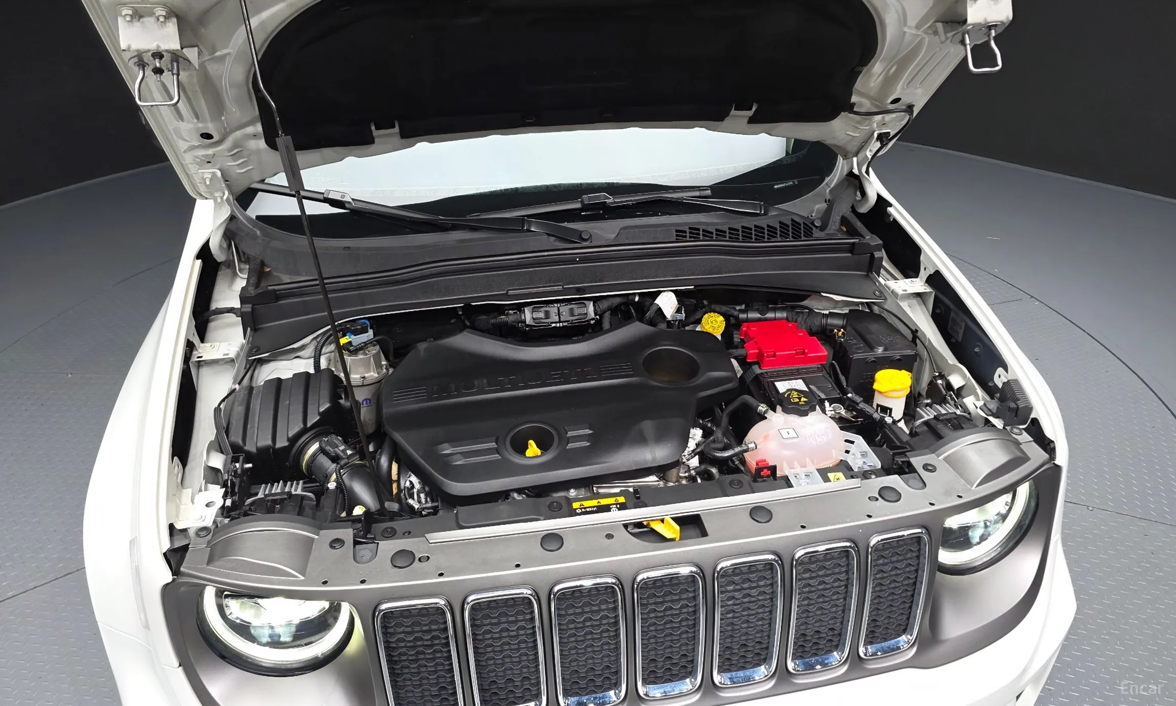 Jeep Renegade превью 6