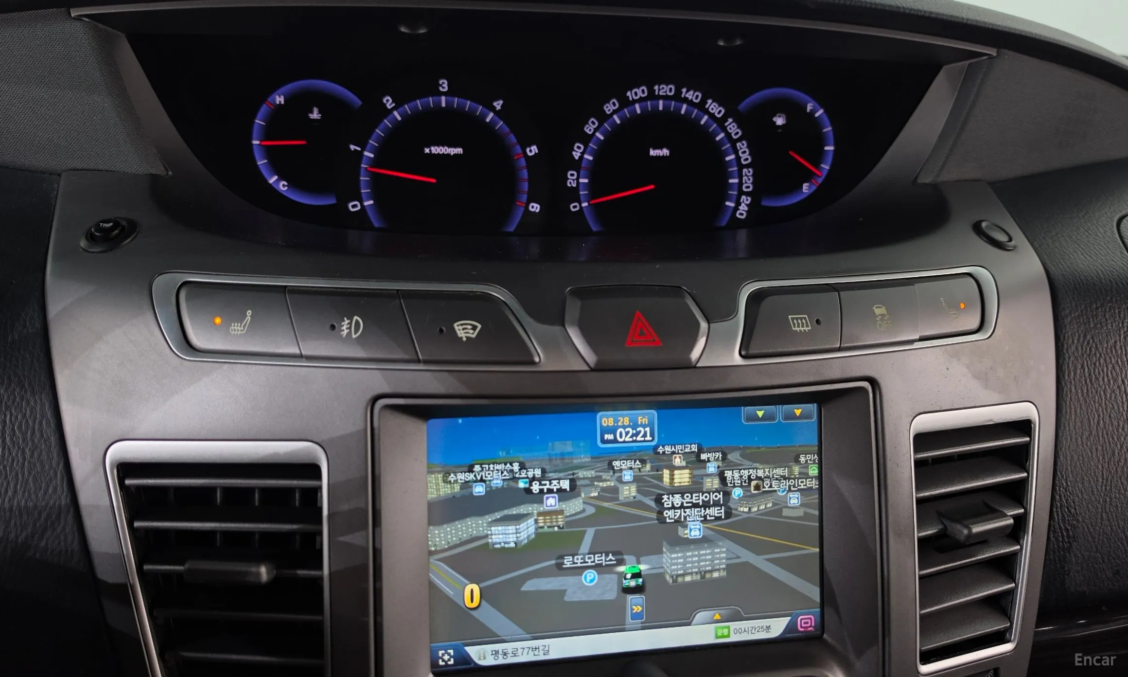 KG Mobility (SsangYong) Korando Turismo превью 13