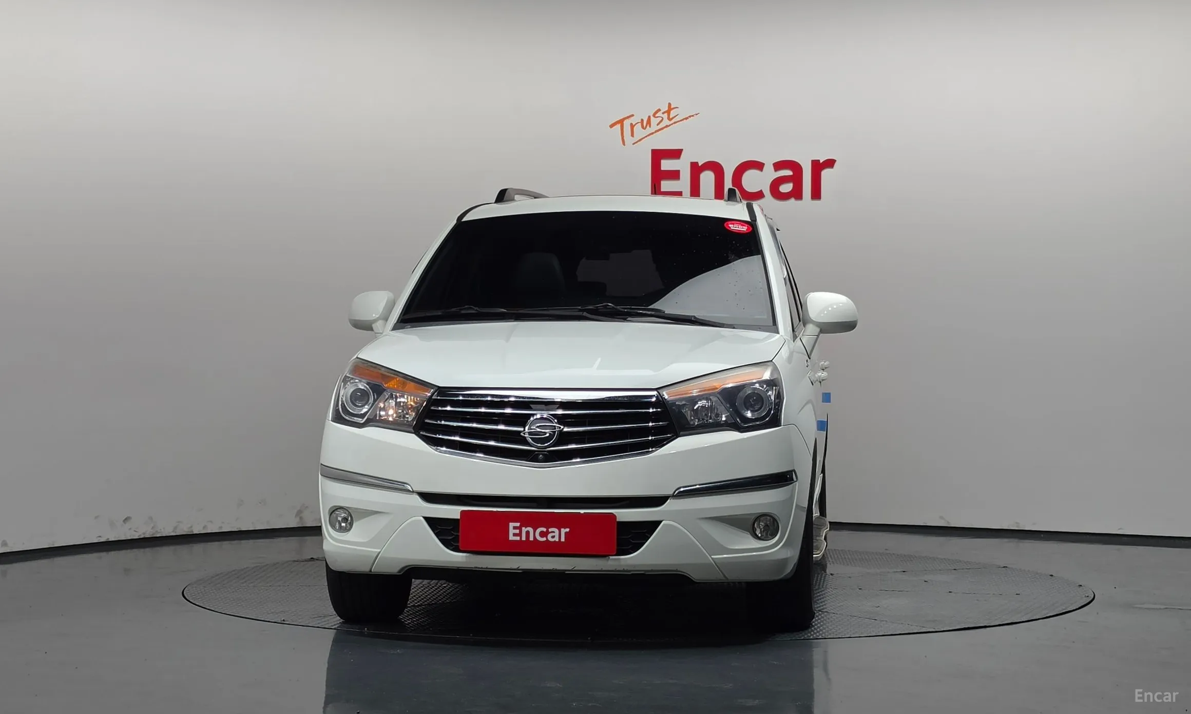 KG Mobility (SsangYong) Korando Turismo превью 3