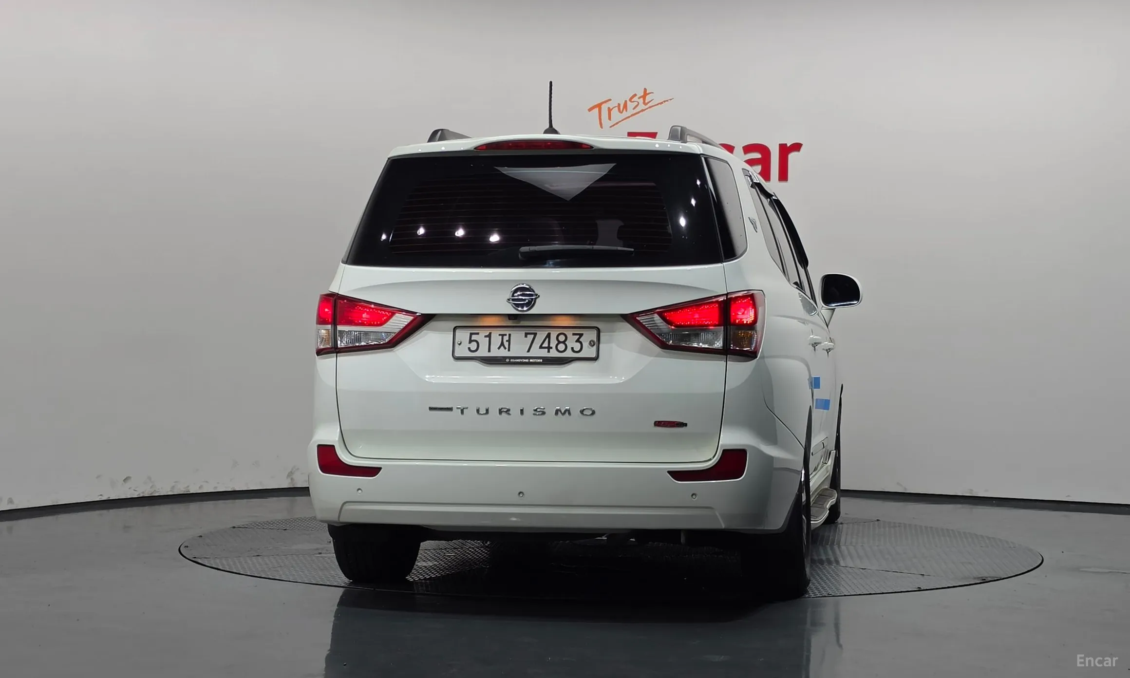KG Mobility (SsangYong) Korando Turismo превью 4