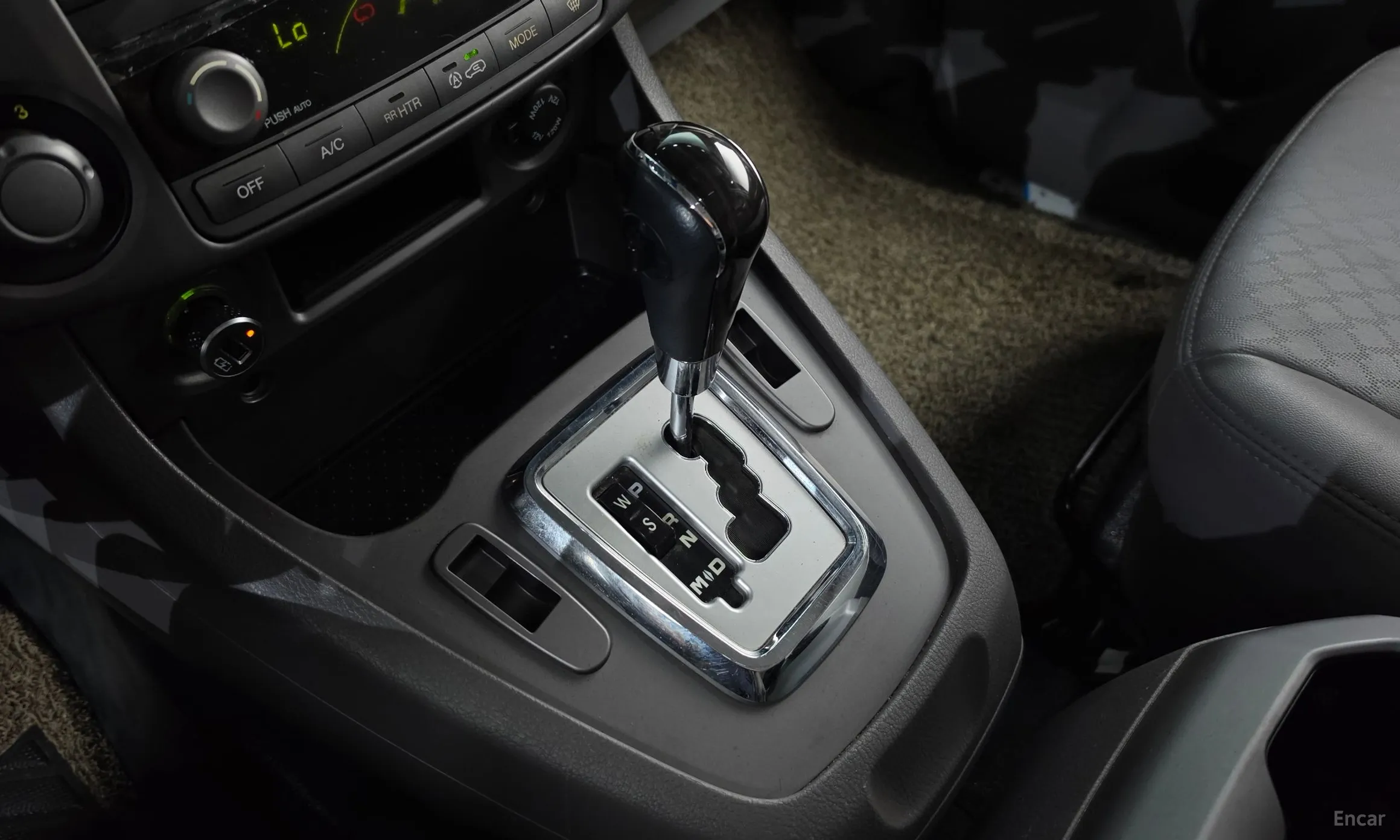 KG Mobility (SsangYong) Korando Turismo превью 9