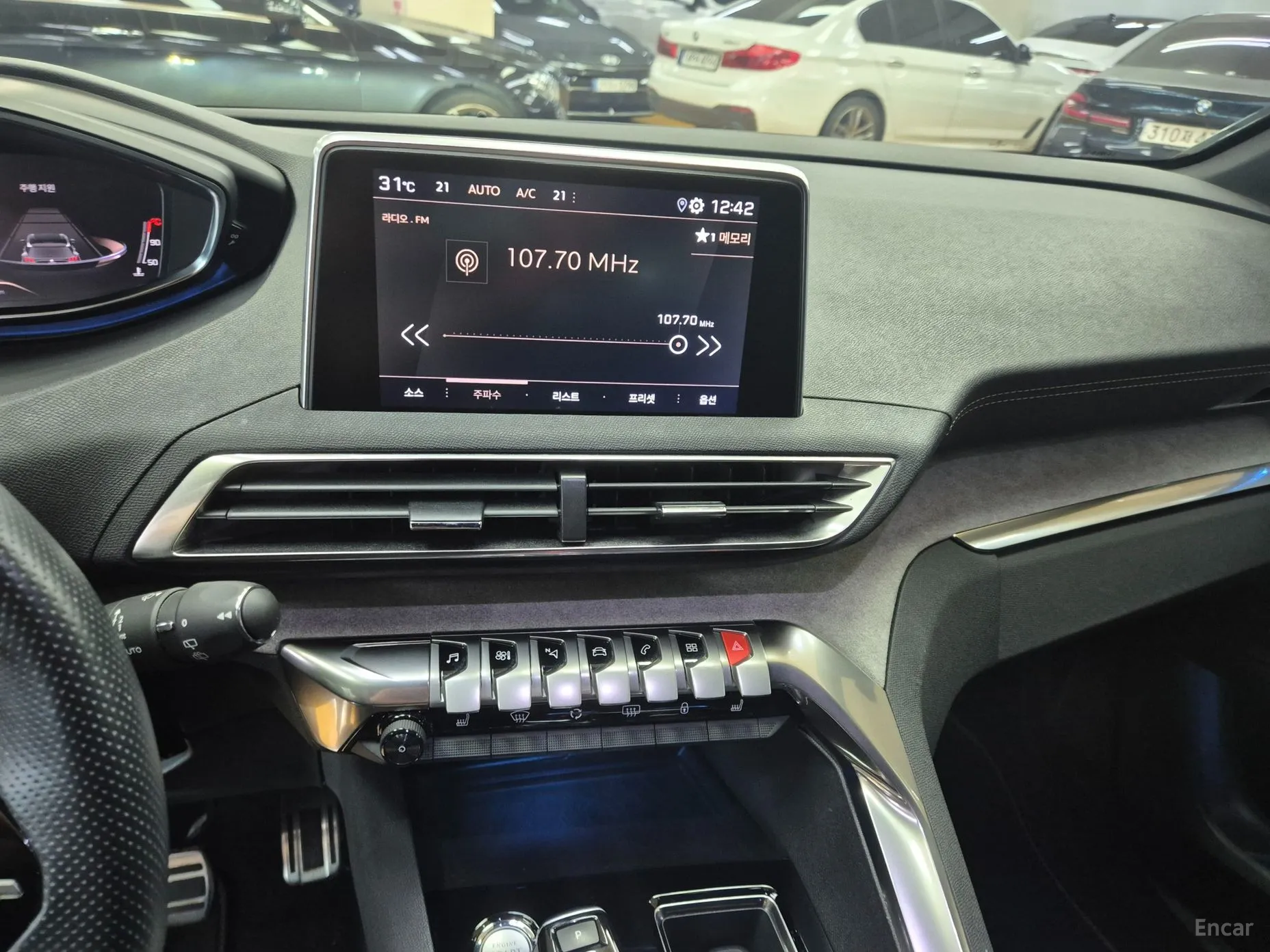 Peugeot 5008 2nd generation превью 12